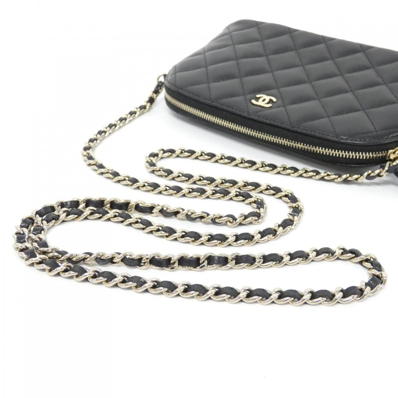 シャネル タイムレスクラシック ライン AP4016 チェーンクラッチ