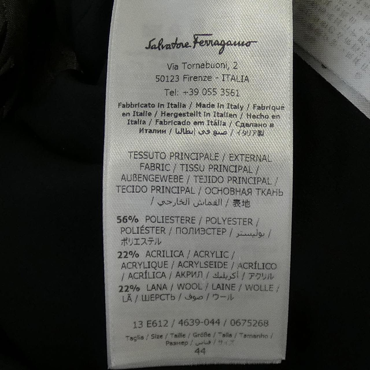 サルヴァトーレフェラガモ SALVATORE FERRAGAMO コート