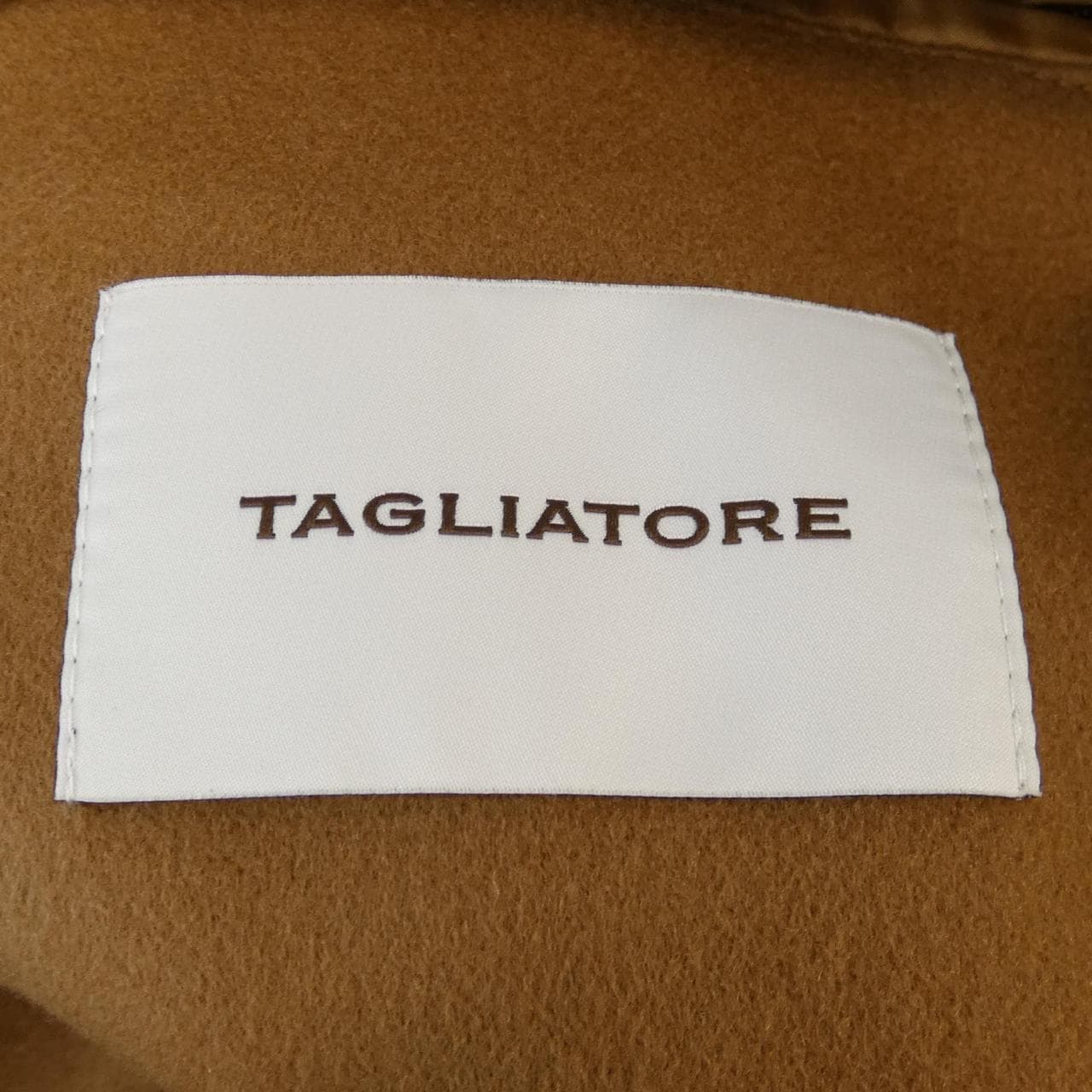 タリアトーレ TAGLIATORE コート