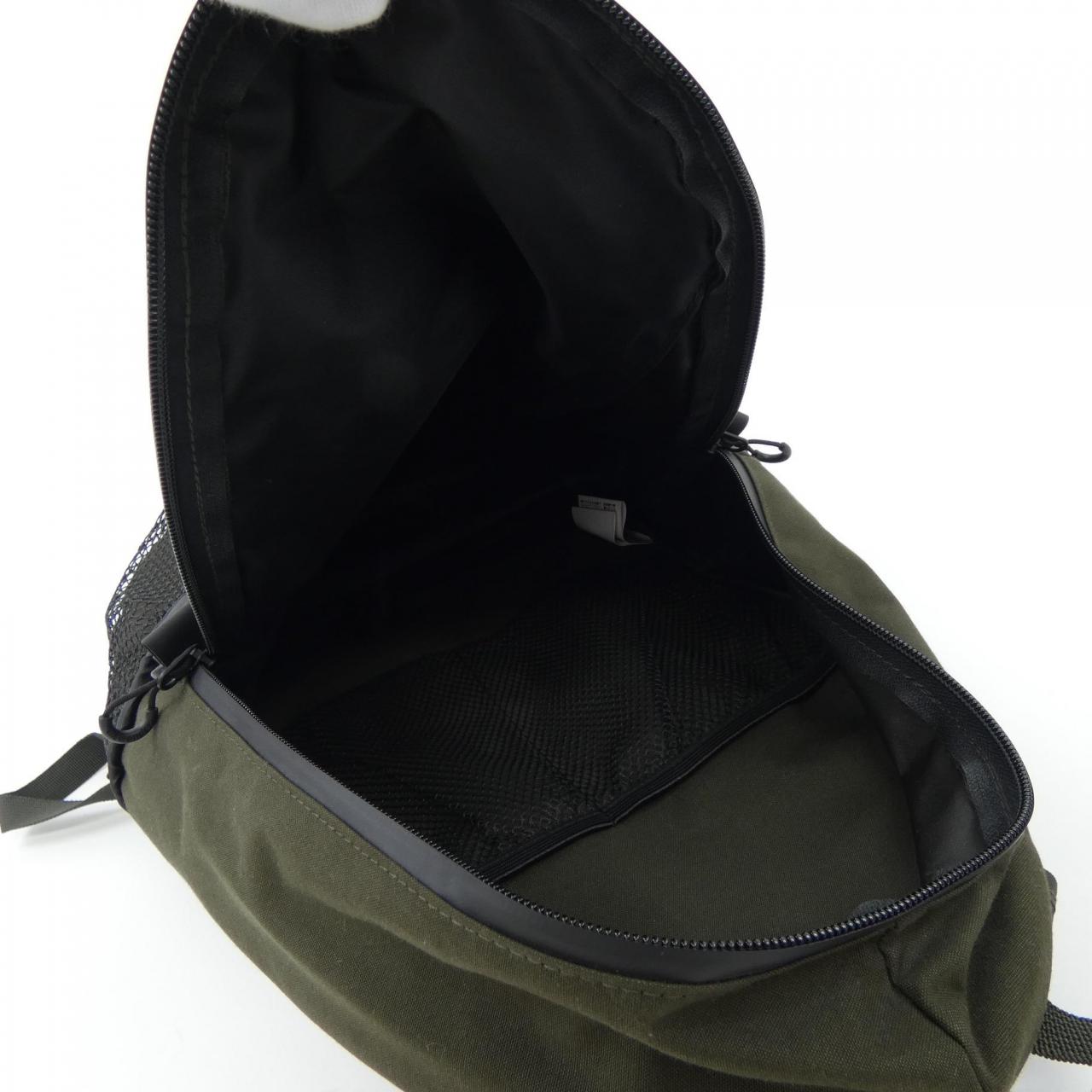 アンドワンダー and wander 574-3975008 BACKPACK