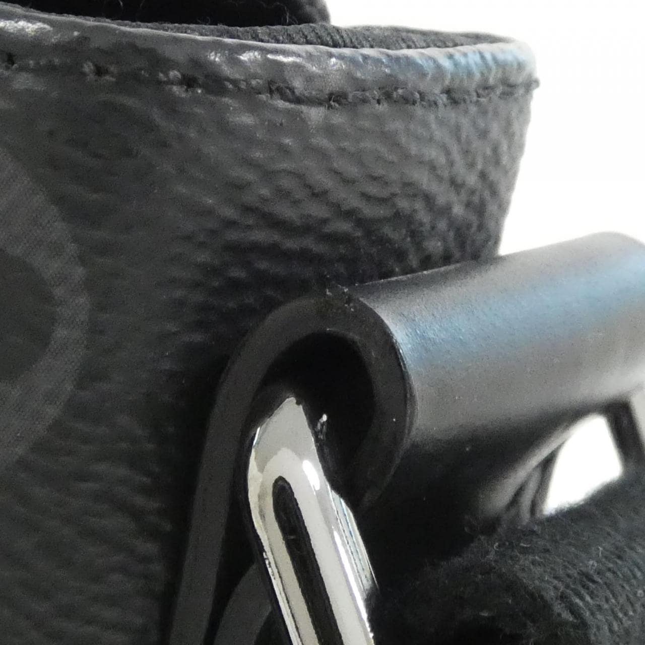 ルイヴィトン モノグラム エクリプス ディストリクト MM M44001 ショルダーバッグ