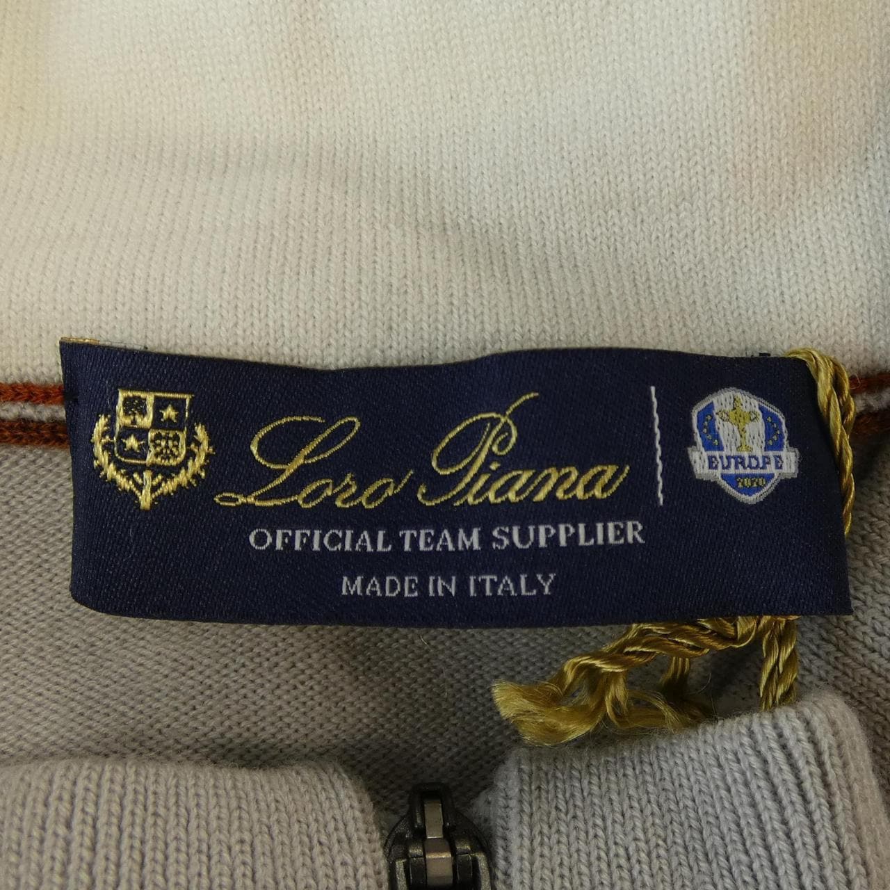 ロロピアーナ Loro Piana OFFICIAL TEAM SUPPLIER FAL4586 ニット
