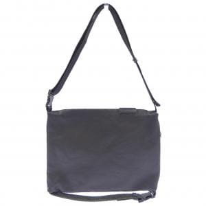 コートエシエル COTE&CIEL Inn M Sleek BAG