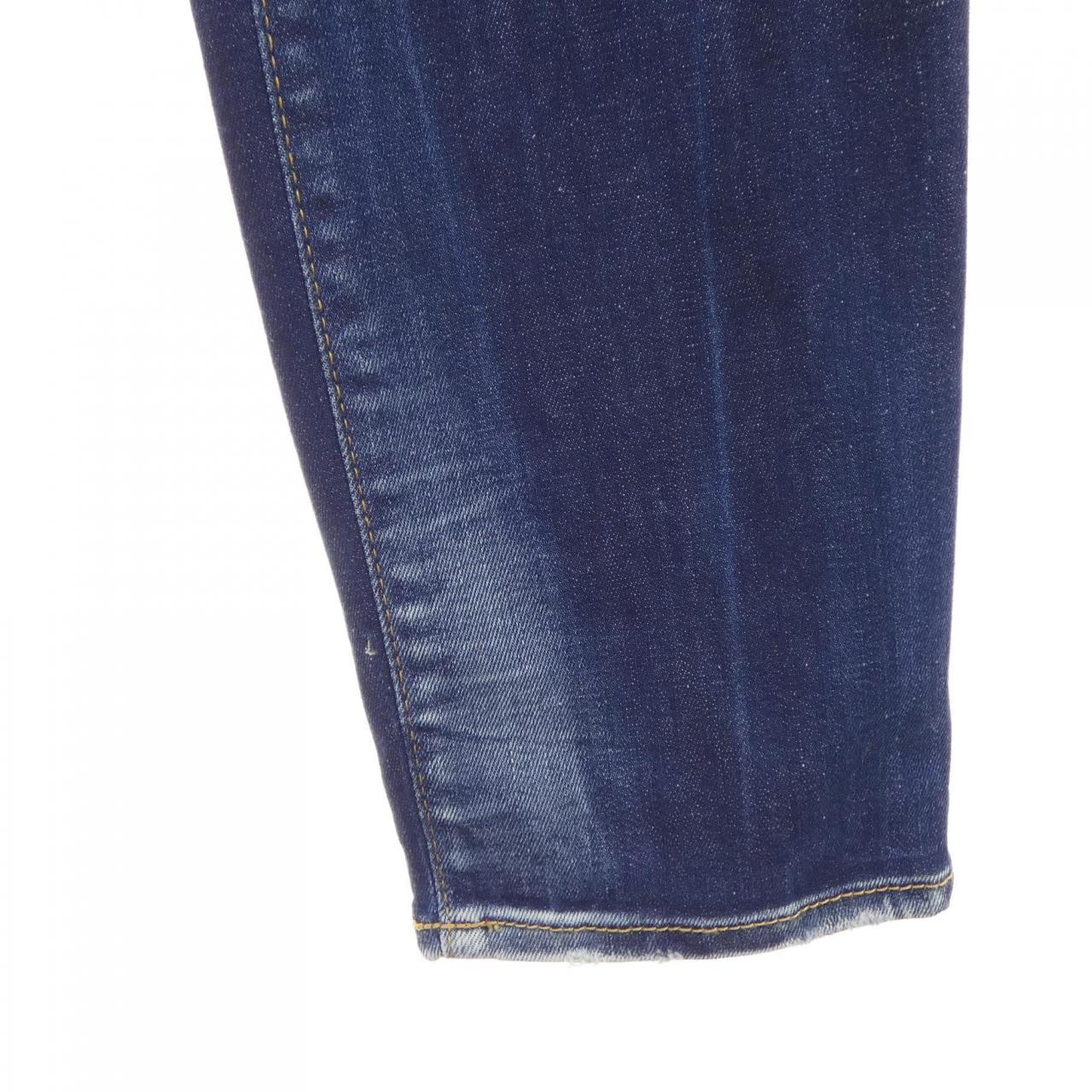 ディースクエアード DSQUARED2 S74LB1255 ジーンズ