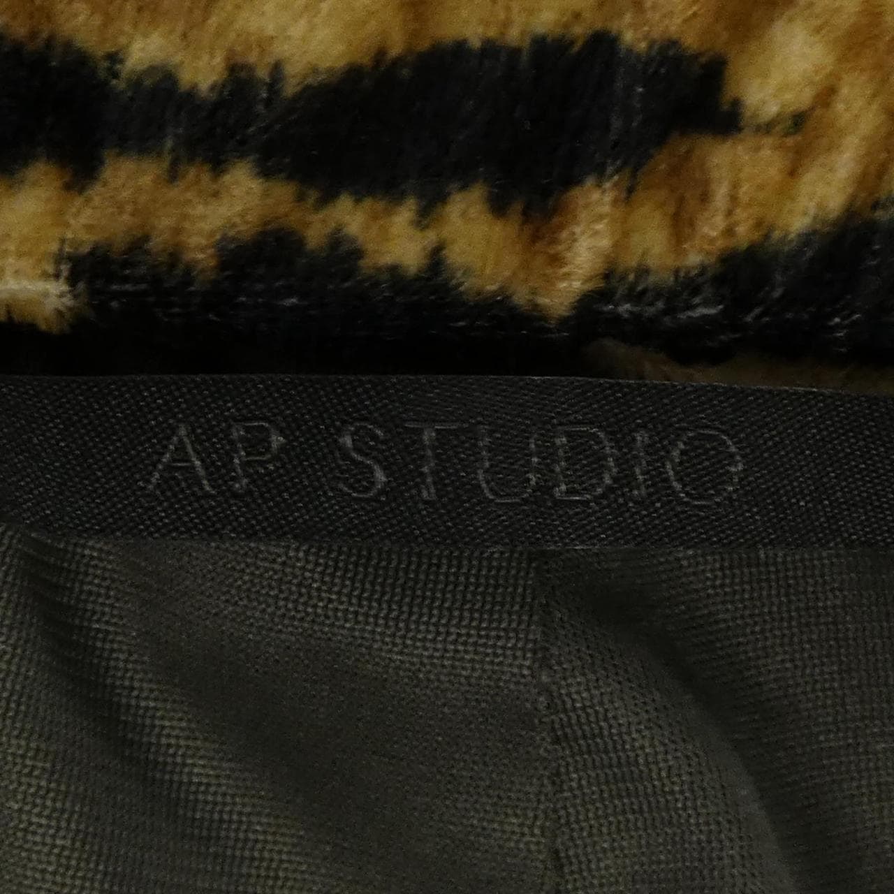 エーピーストゥディオ AP STUDIO 22-030-586-2210-3-0 パンツ