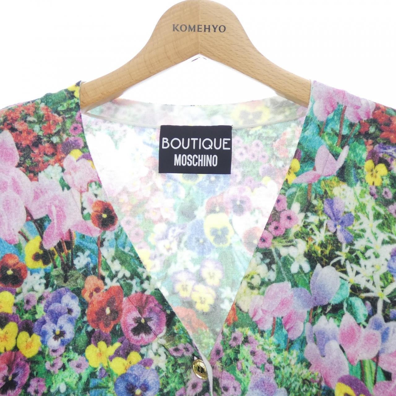 ブティックモスキーノ BOUTIQUE MOSCHINO カーディガン