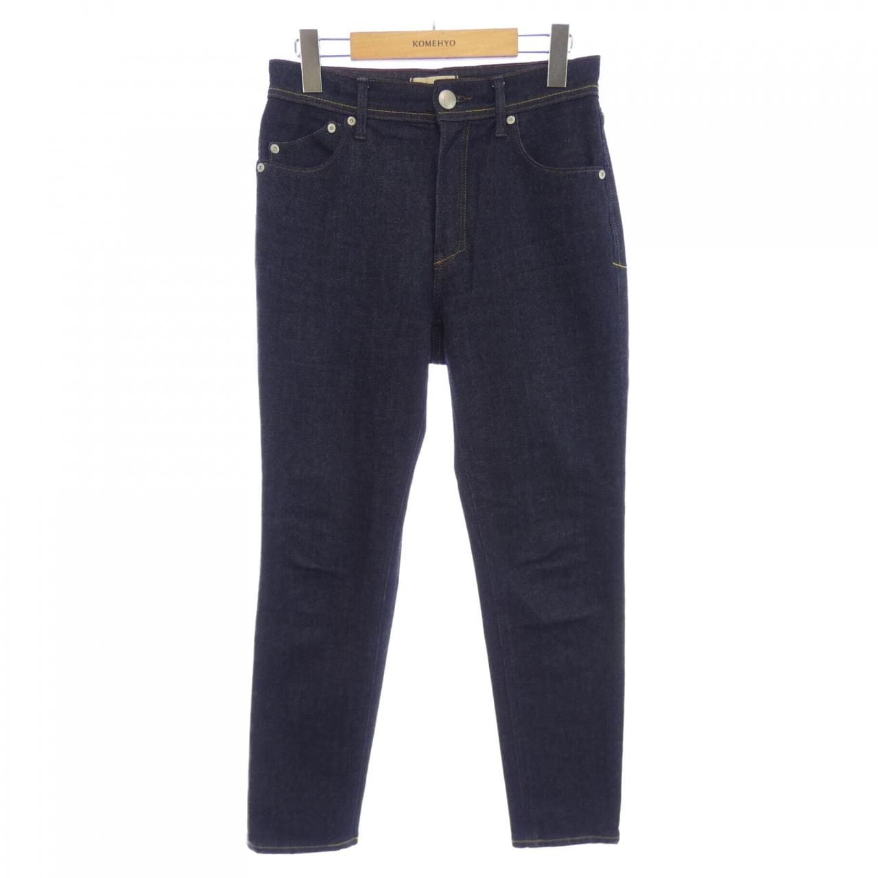 ヤヌーク YANUK ジーンズ