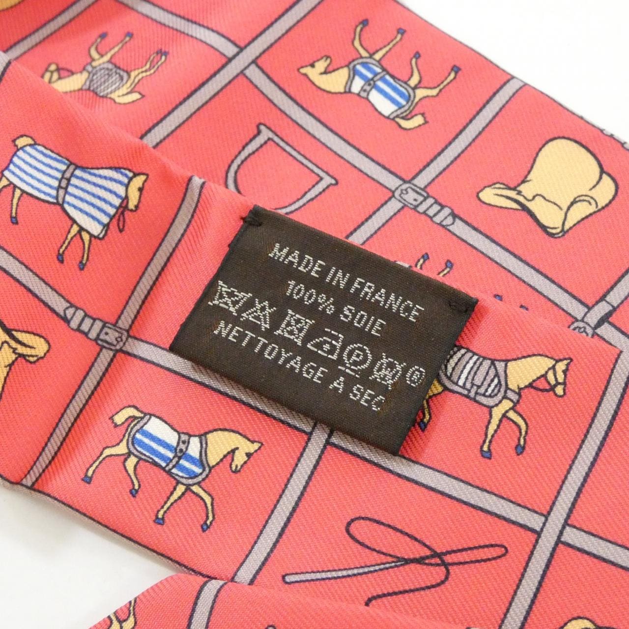 エルメス COUVERTURES ET TENUES ツイリー 061356S スカーフ