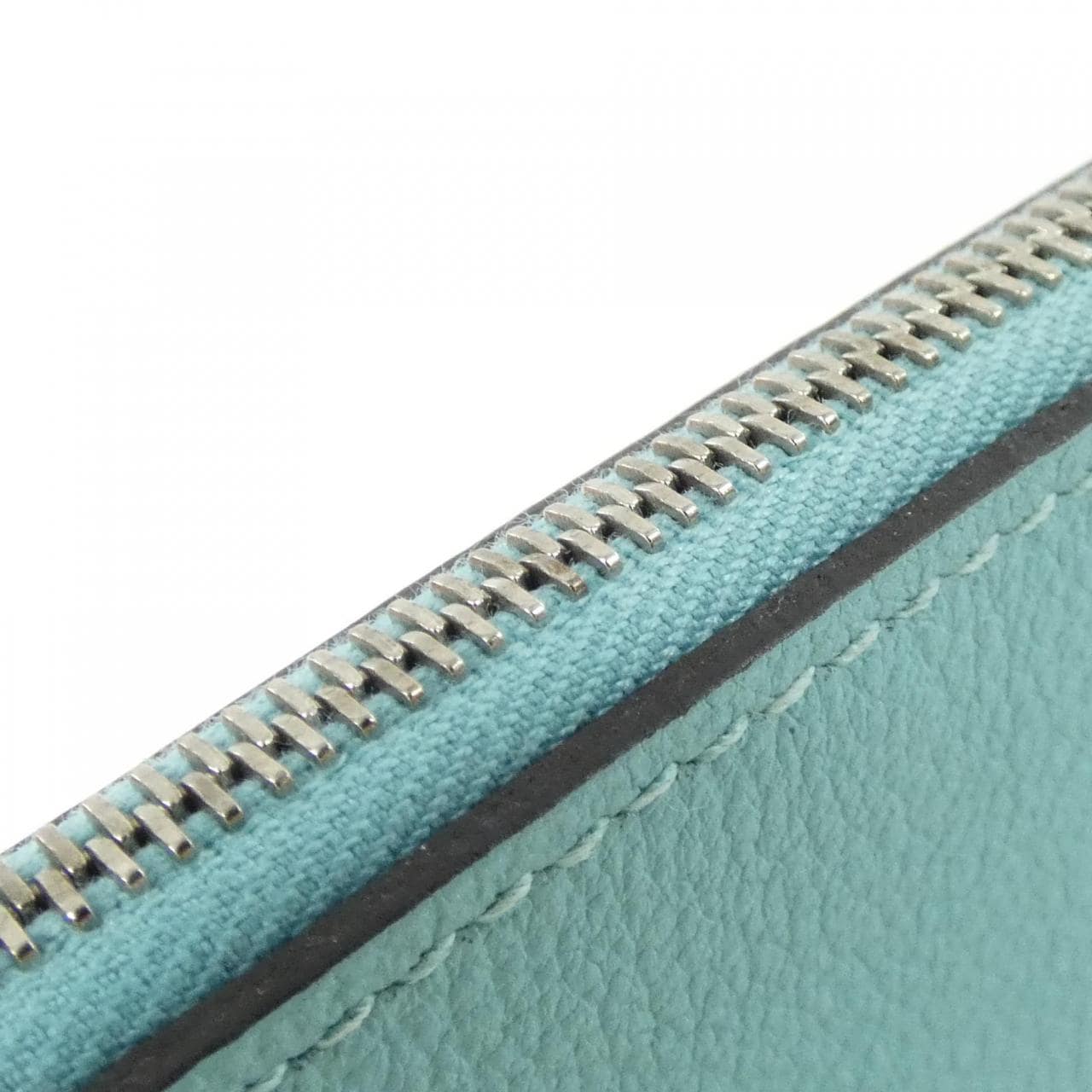 エルメス ジップアンゴー ヴェルソ PM 078698CK ポーチ