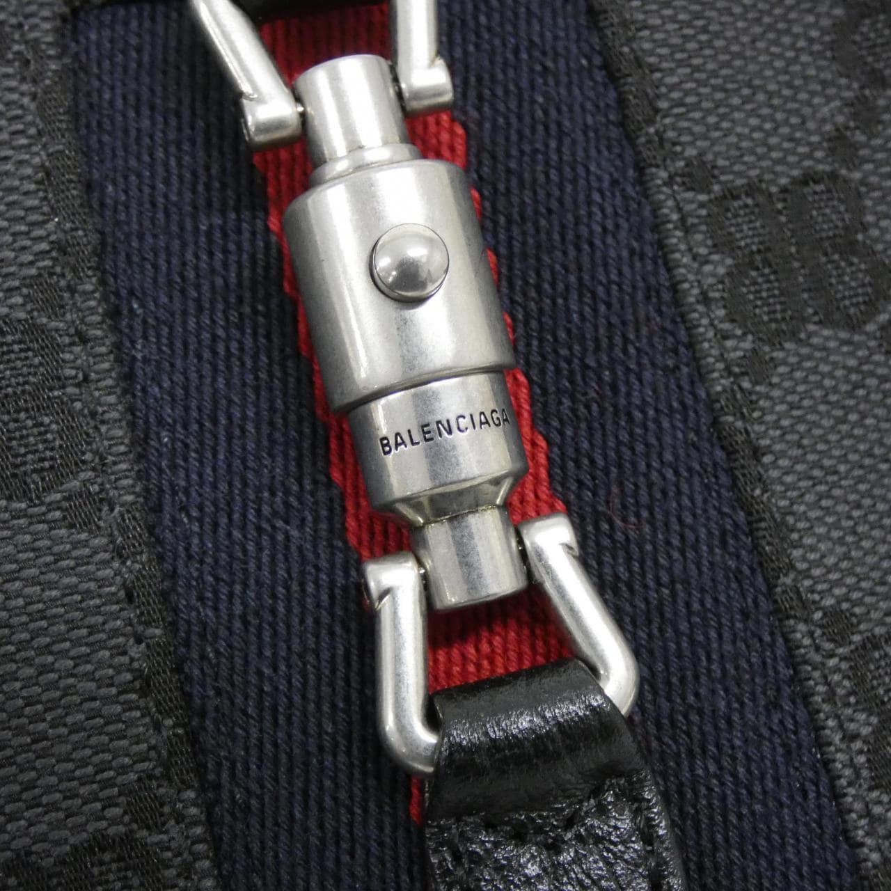 バレンシアガ 680132 2103X バッグ