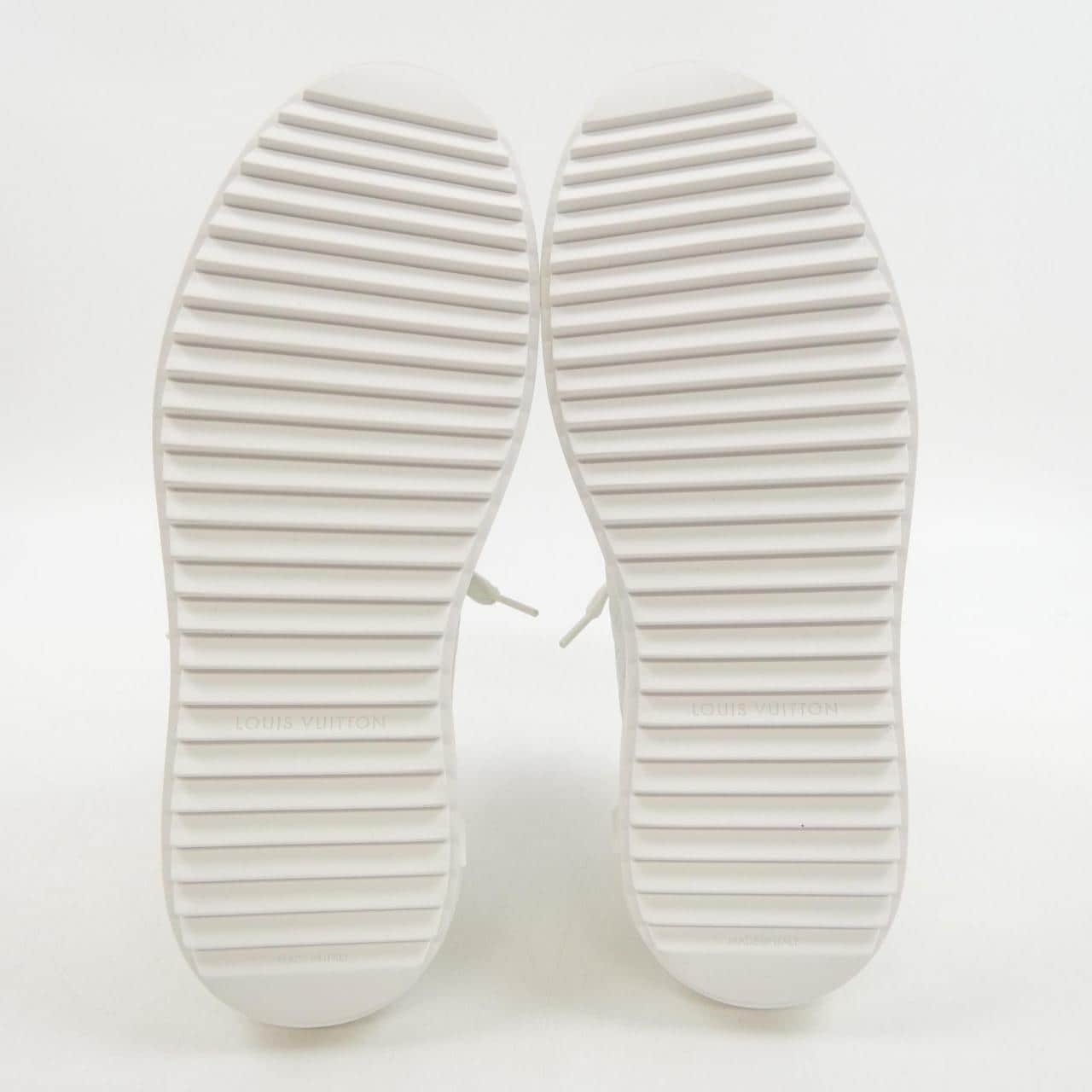 LOUIS LOUIS VUITTON sneakers