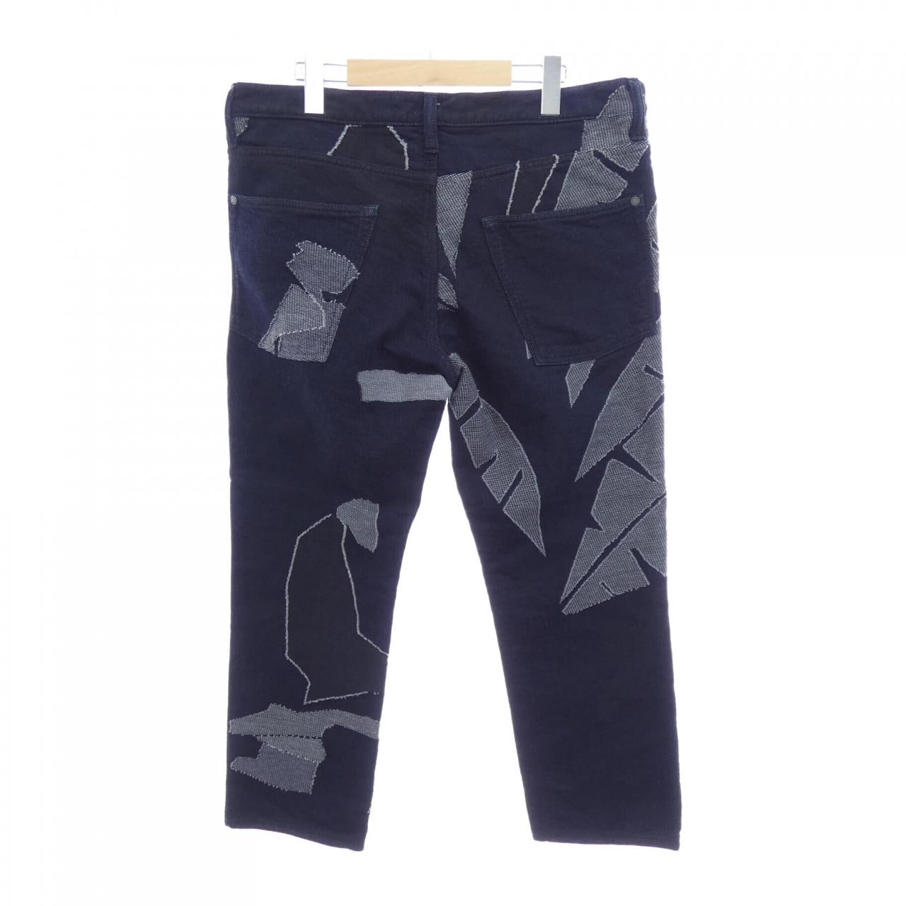 イッセイミヤケメン ISSEY MIYAKE MEN ME51FF110 ジーンズ