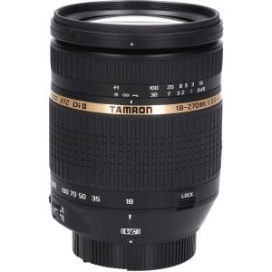 ニコン１８－２７０ｍｍ　Ｆ３．５－６．３ＤｉＩＩ　ＶＣ