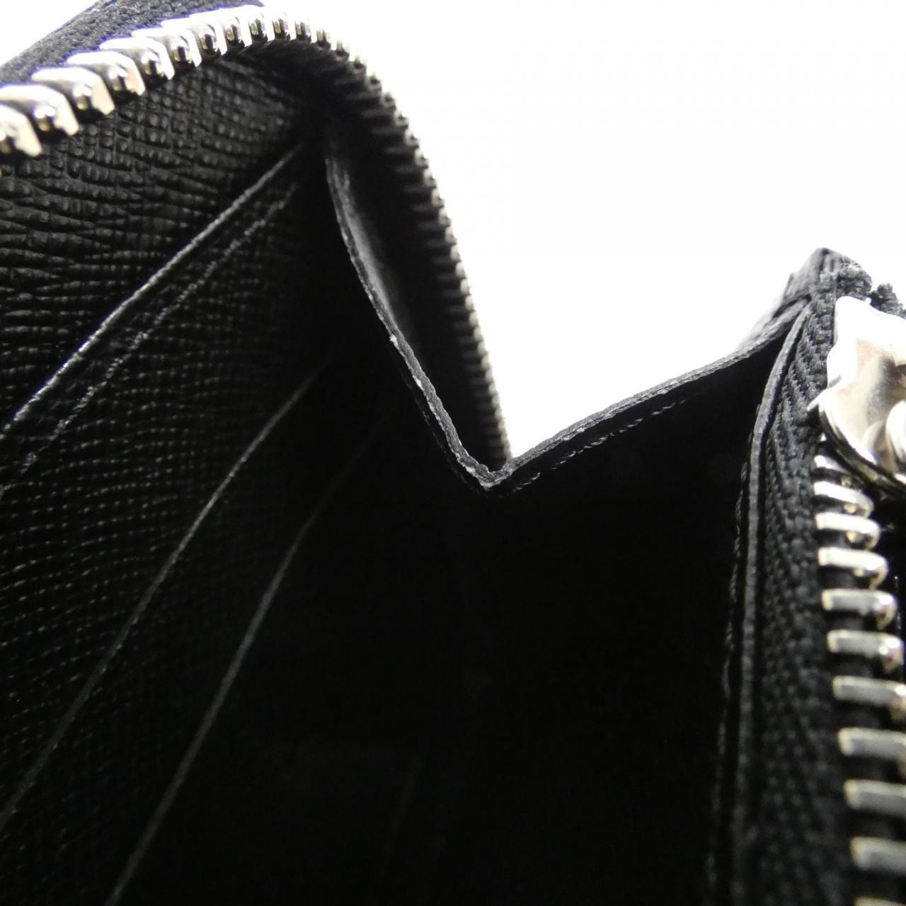 ルイヴィトン エピ ジッピー ウォレット M60072 財布