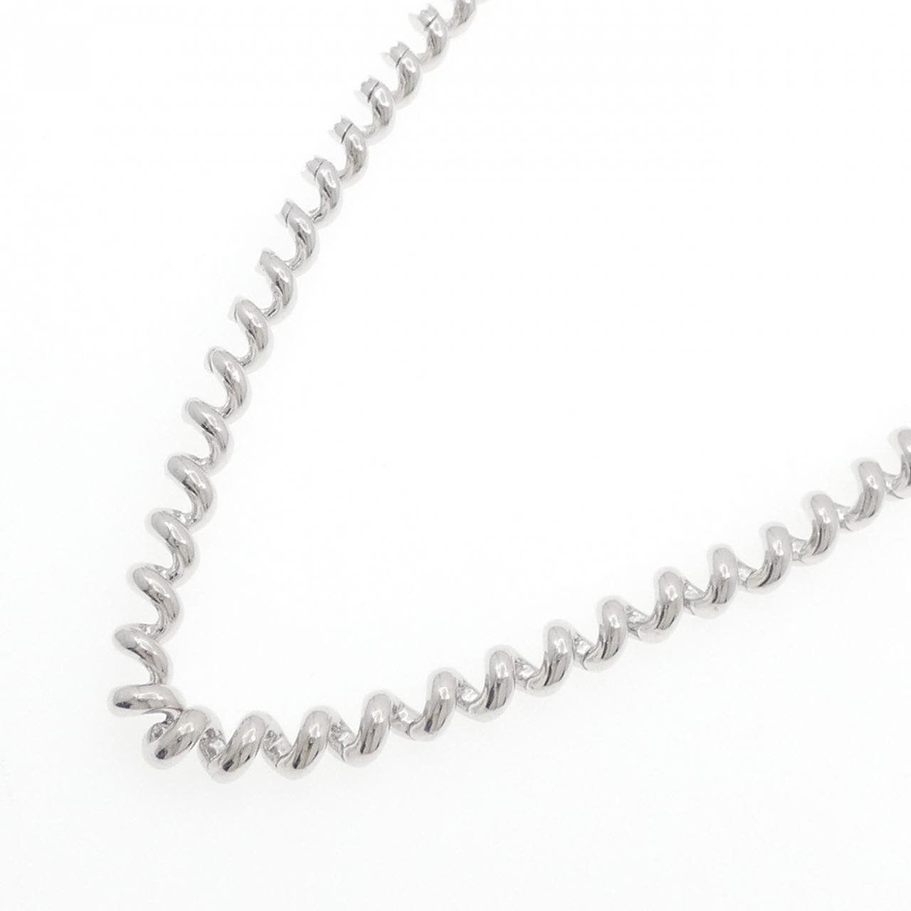 ブシュロン 750WG ネックレス