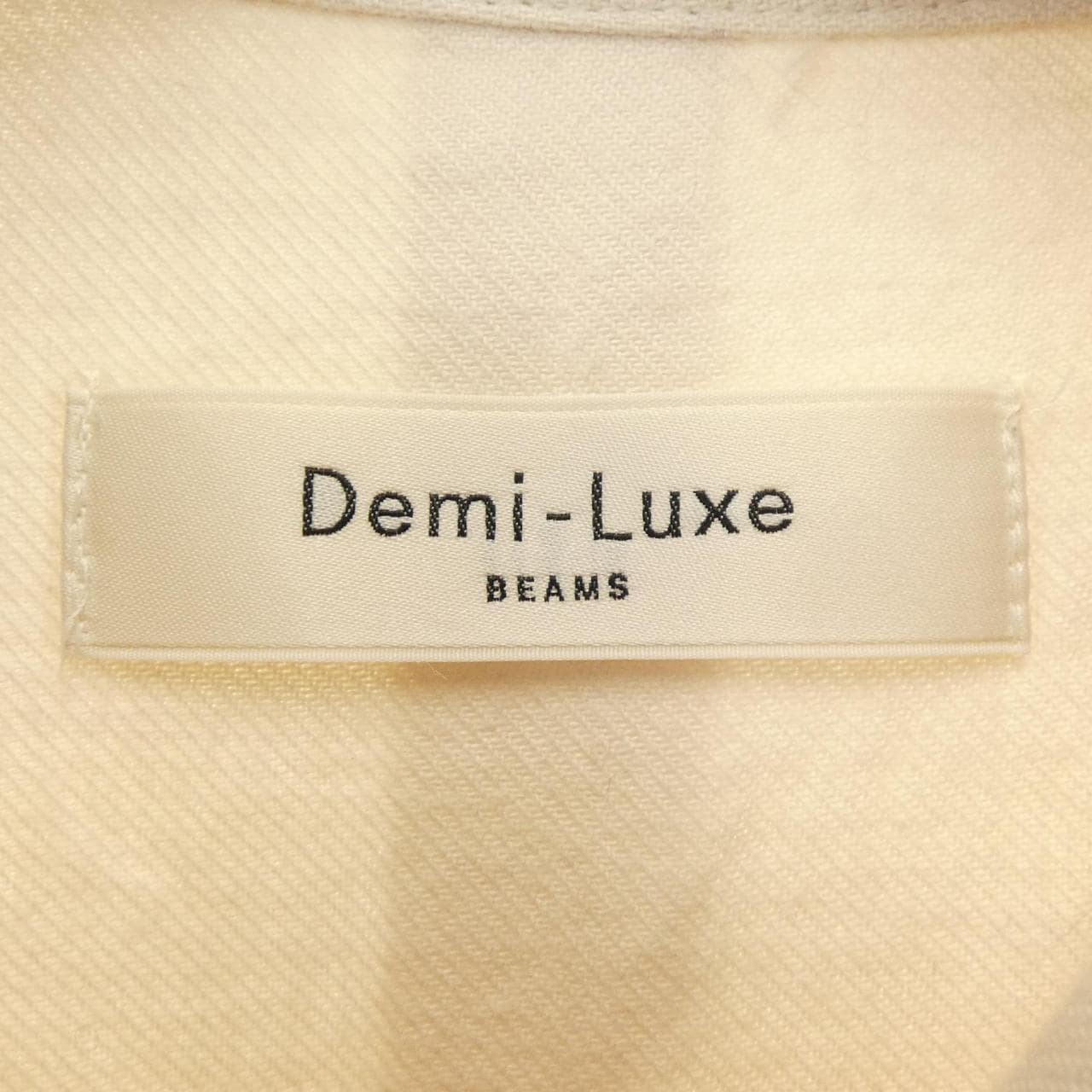 DEMI-LUXE BEAMS One Piece