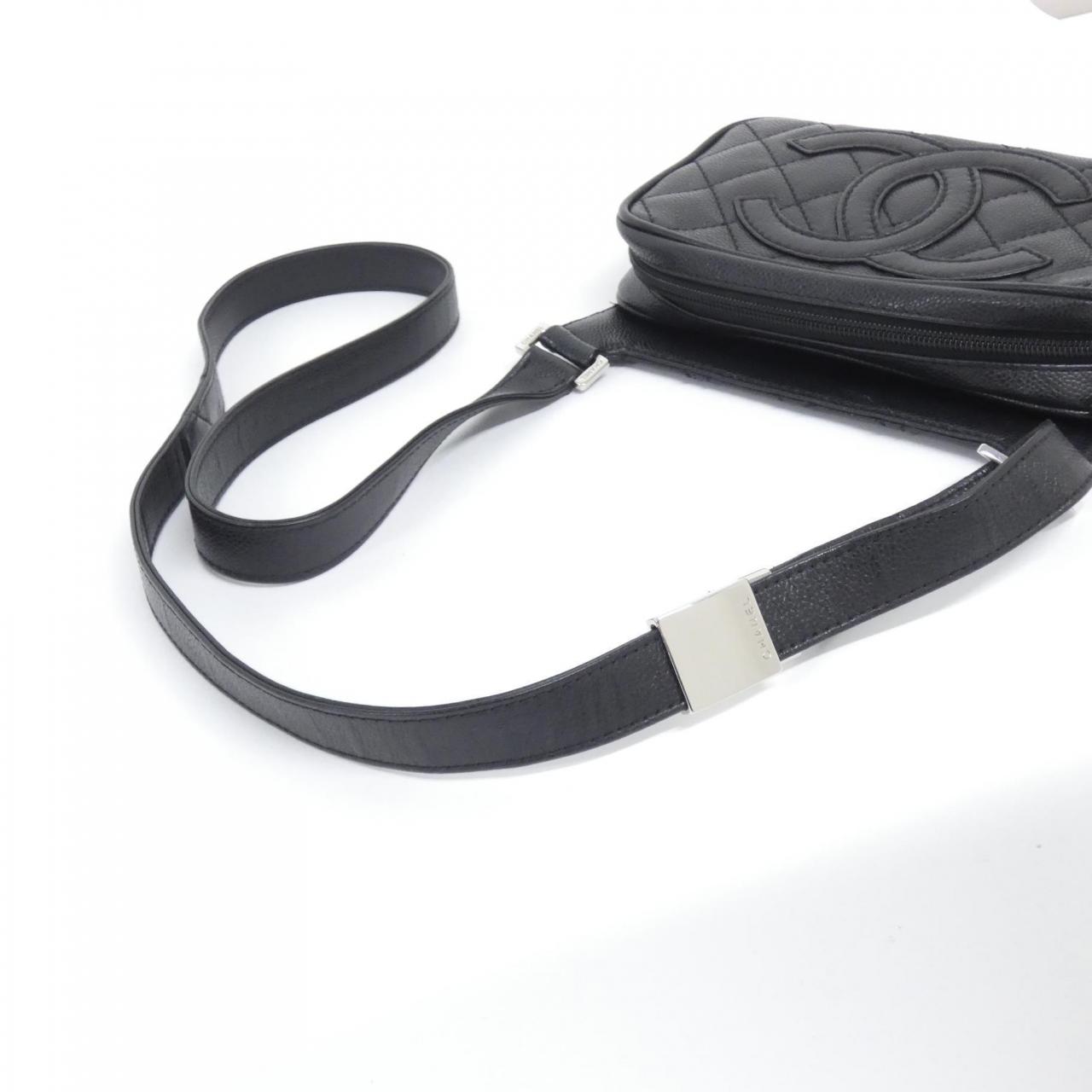 シャネル ショルダーバッグ