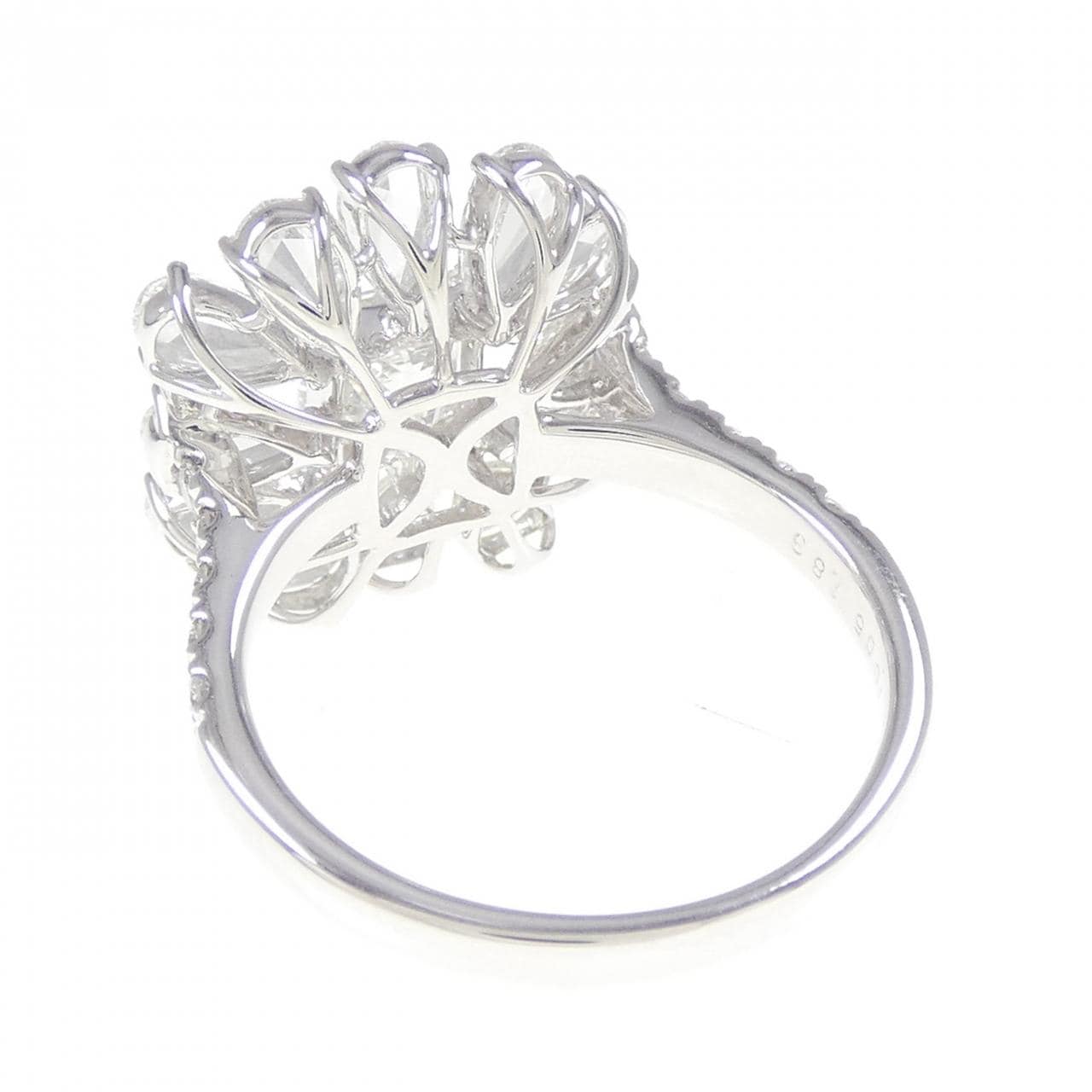 K18WG ダイヤモンド リング 1.005CT H VVS2 ファンシーカット