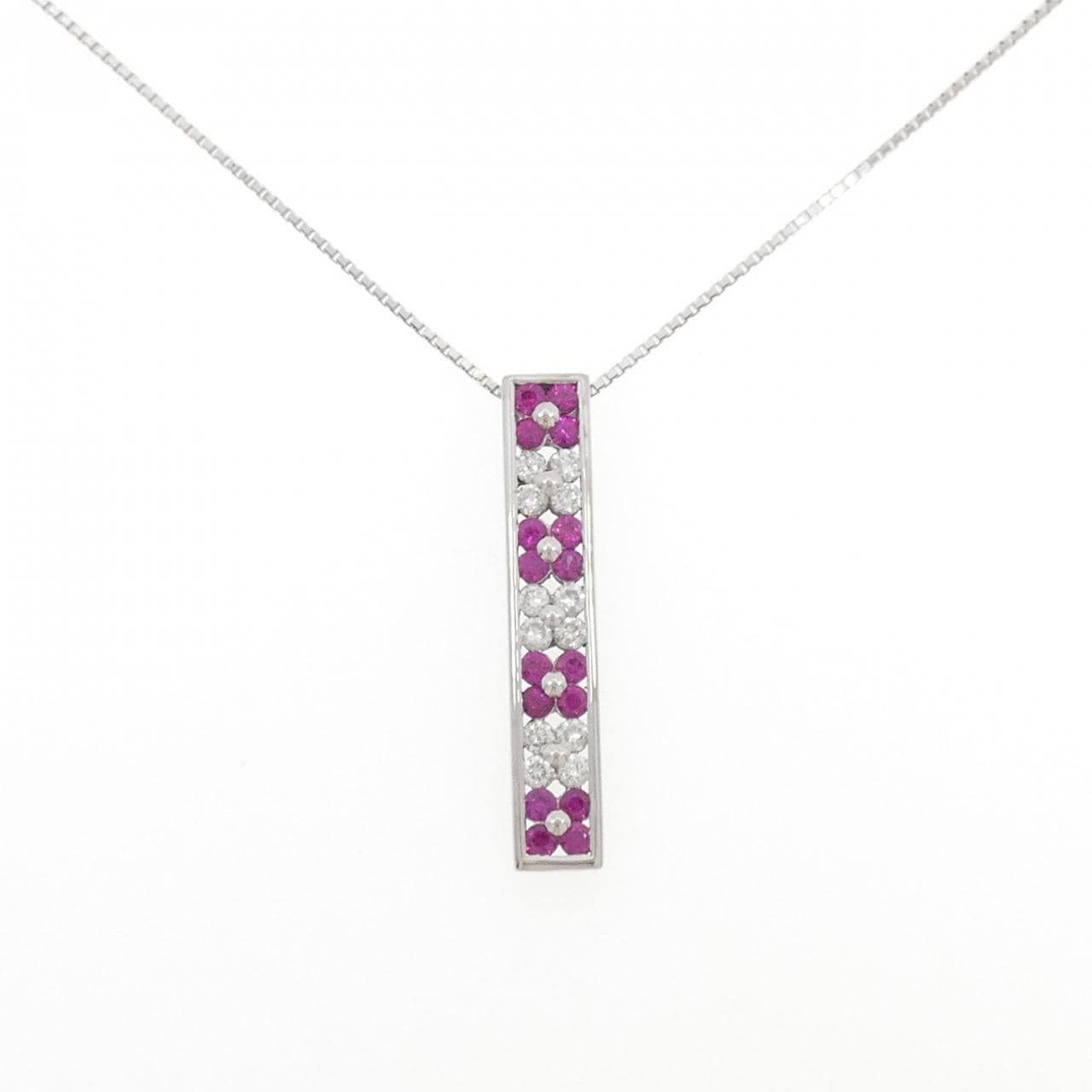 K18WG ルビー ネックレス 1.20CT