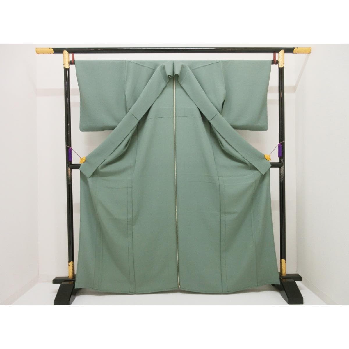 【未使用品】単衣　色無地　違い鷹の羽