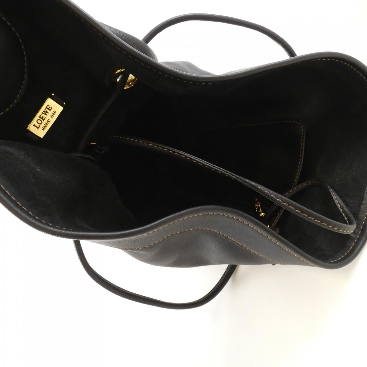 ロエベ ショルダーバッグ