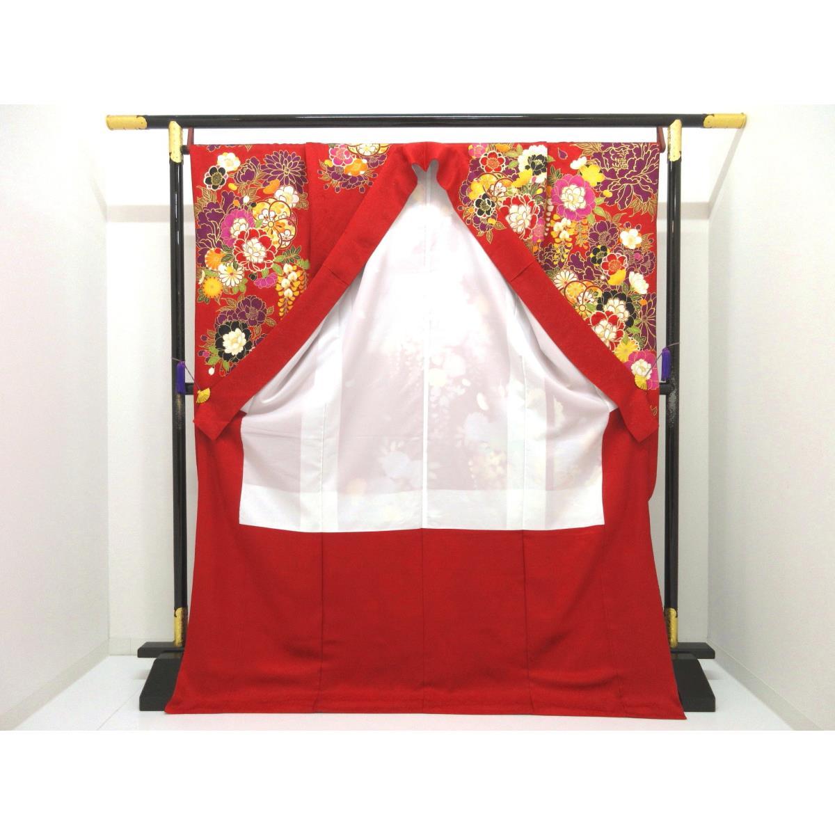 振袖　金通し刺繍入り　友禅金彩加工