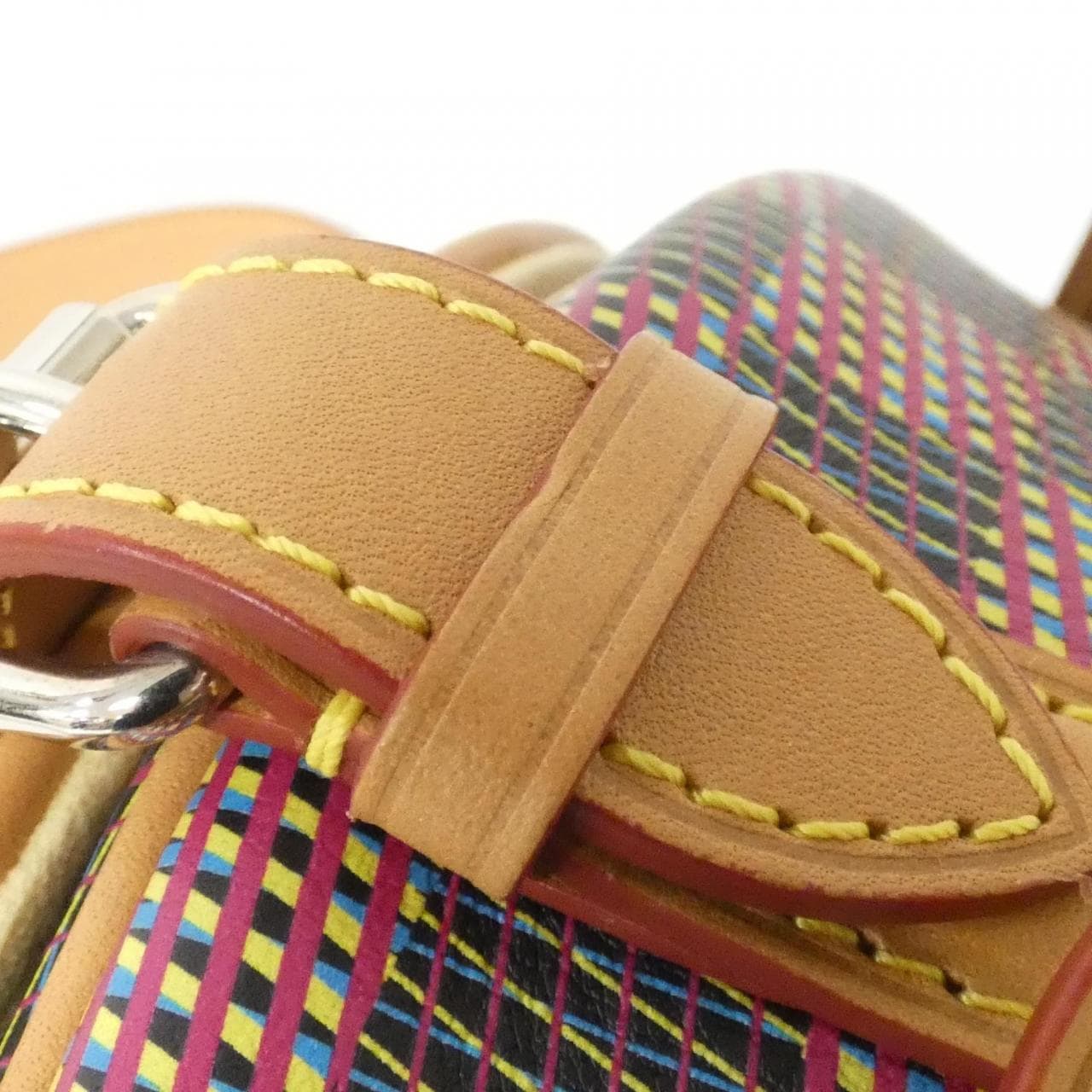 ルイヴィトン モノグラム LVポップ タンブラン M55460 ショルダーバッグ