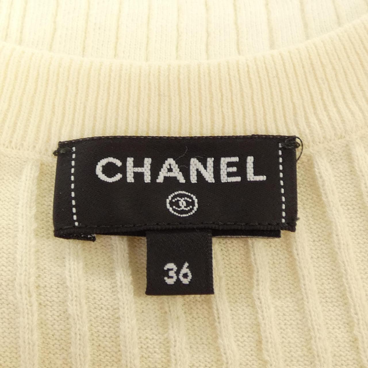 シャネル CHANEL LOOK47 P78698K11361 Tシャツ