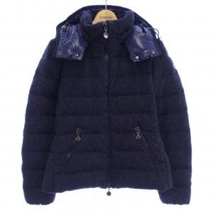 モンクレール MONCLER ダウンジャケット