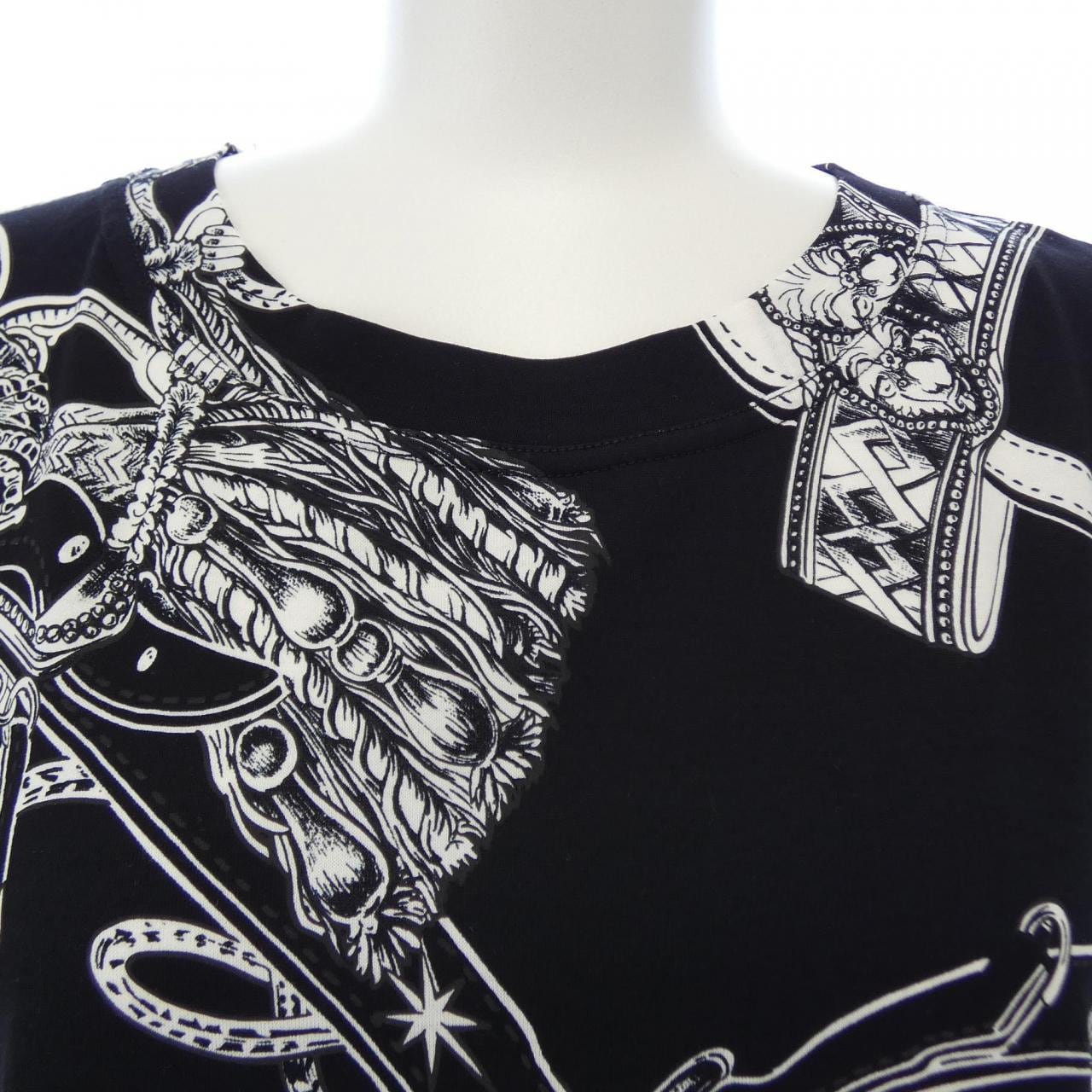 エルメス HERMES Tシャツ