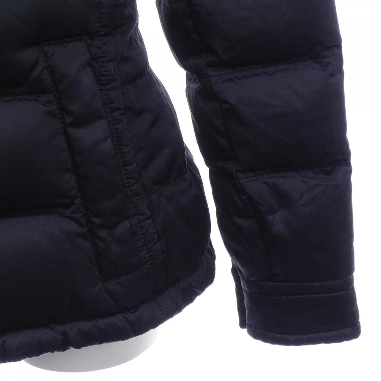 プラダ PRADA トライアングルロゴ 291796 R202 R0K ダウンジャケット