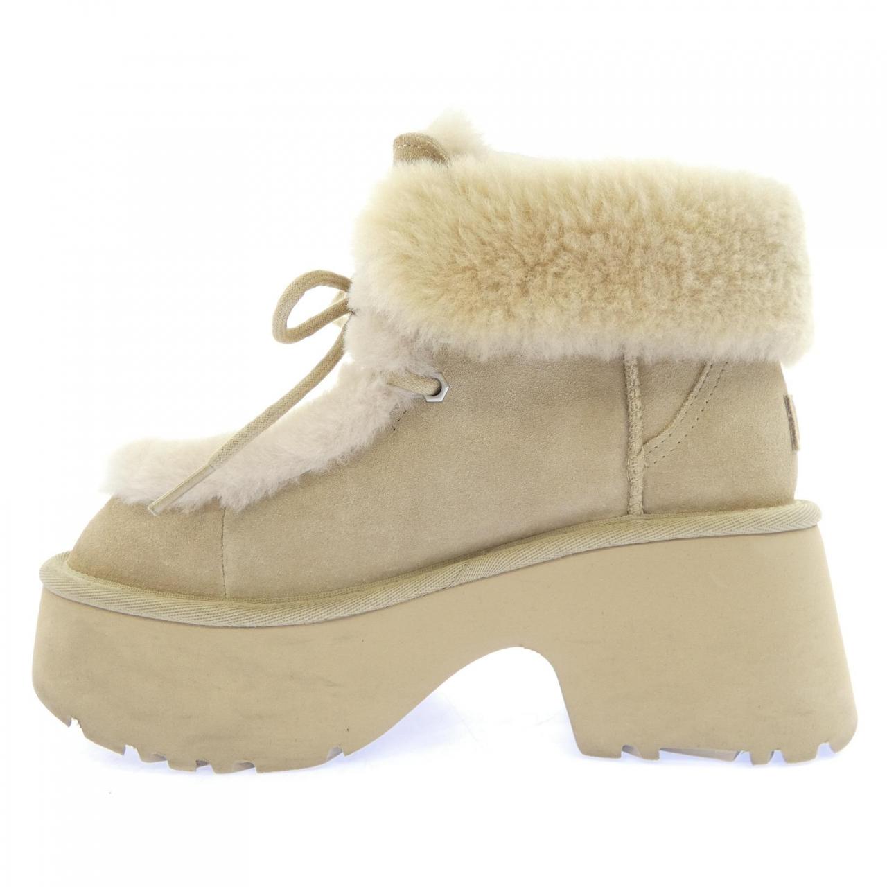 アグ UGG ブーツ