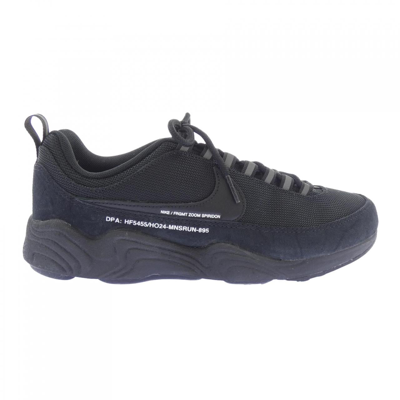 ナイキ NIKE スニーカー