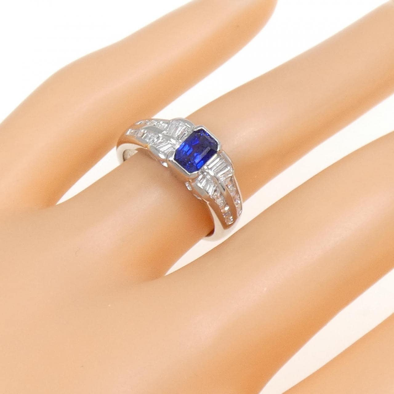 PT サファイヤ リング 0.85CT