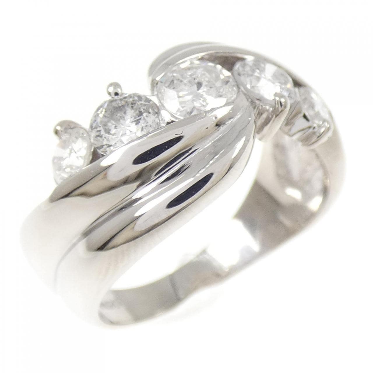PT900 ダイヤモンド リング 1.11CT