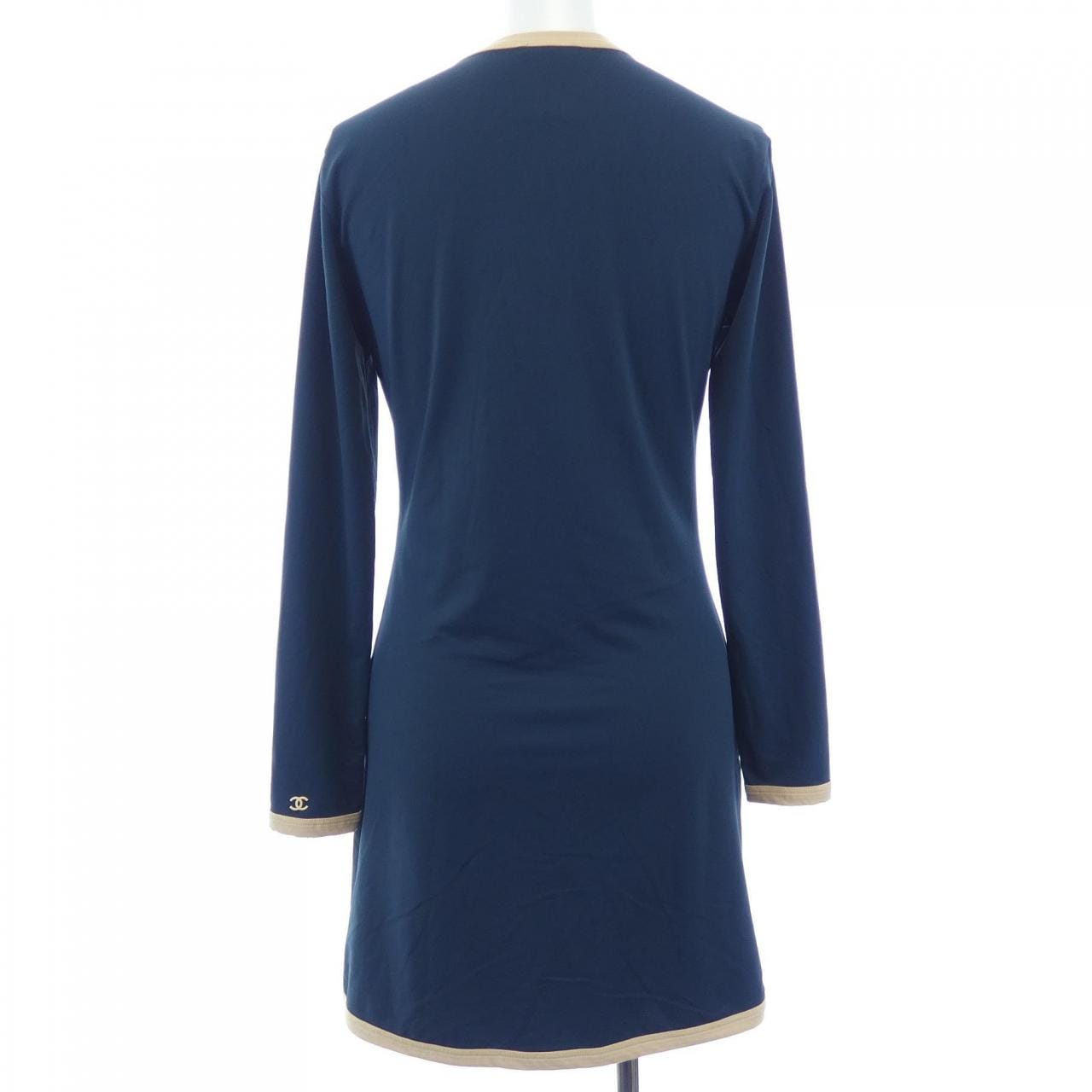 【ヴィンテージ】シャネル CHANEL P20775V12115 03P ロングカーディガン