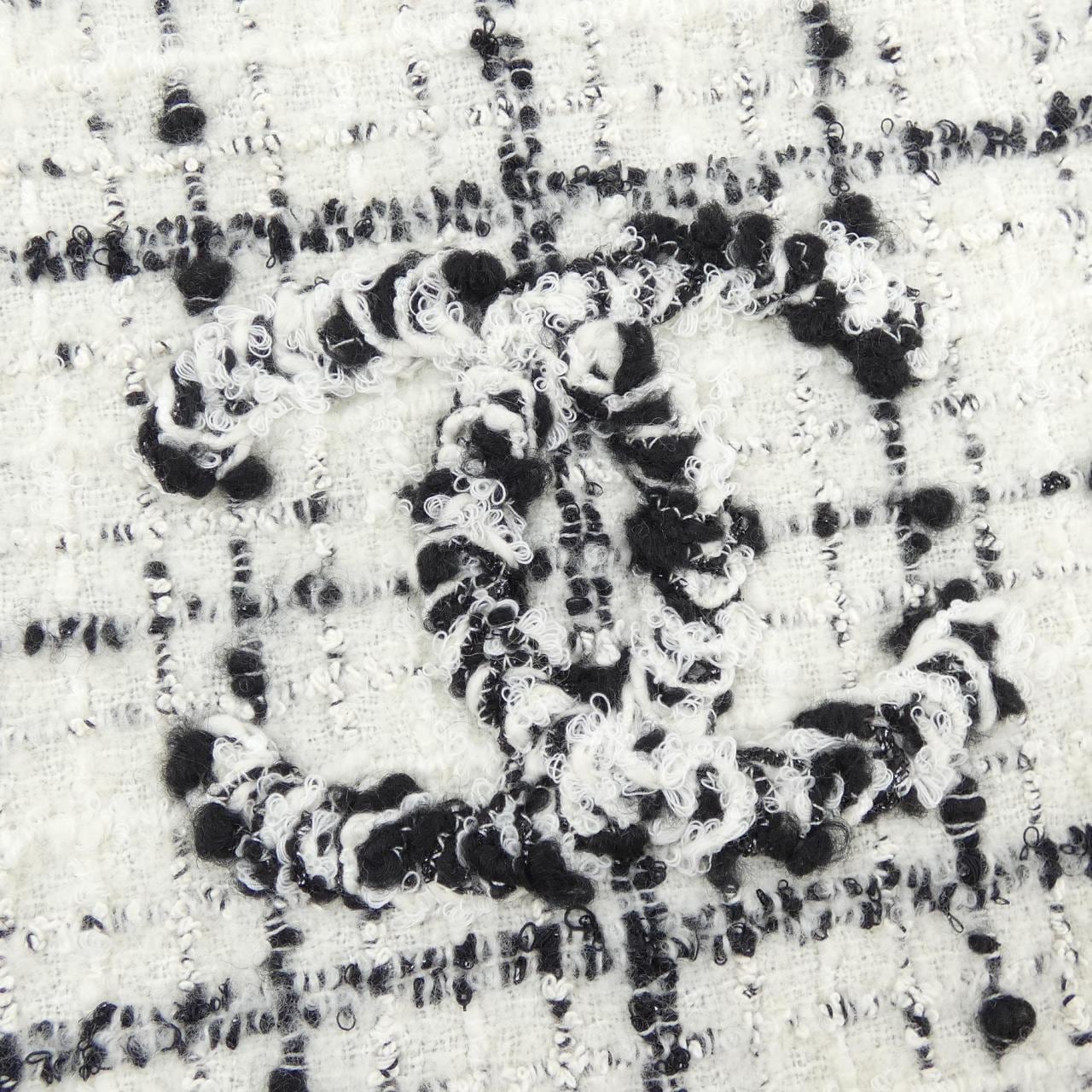 CHANEL AAB731B23105 围巾