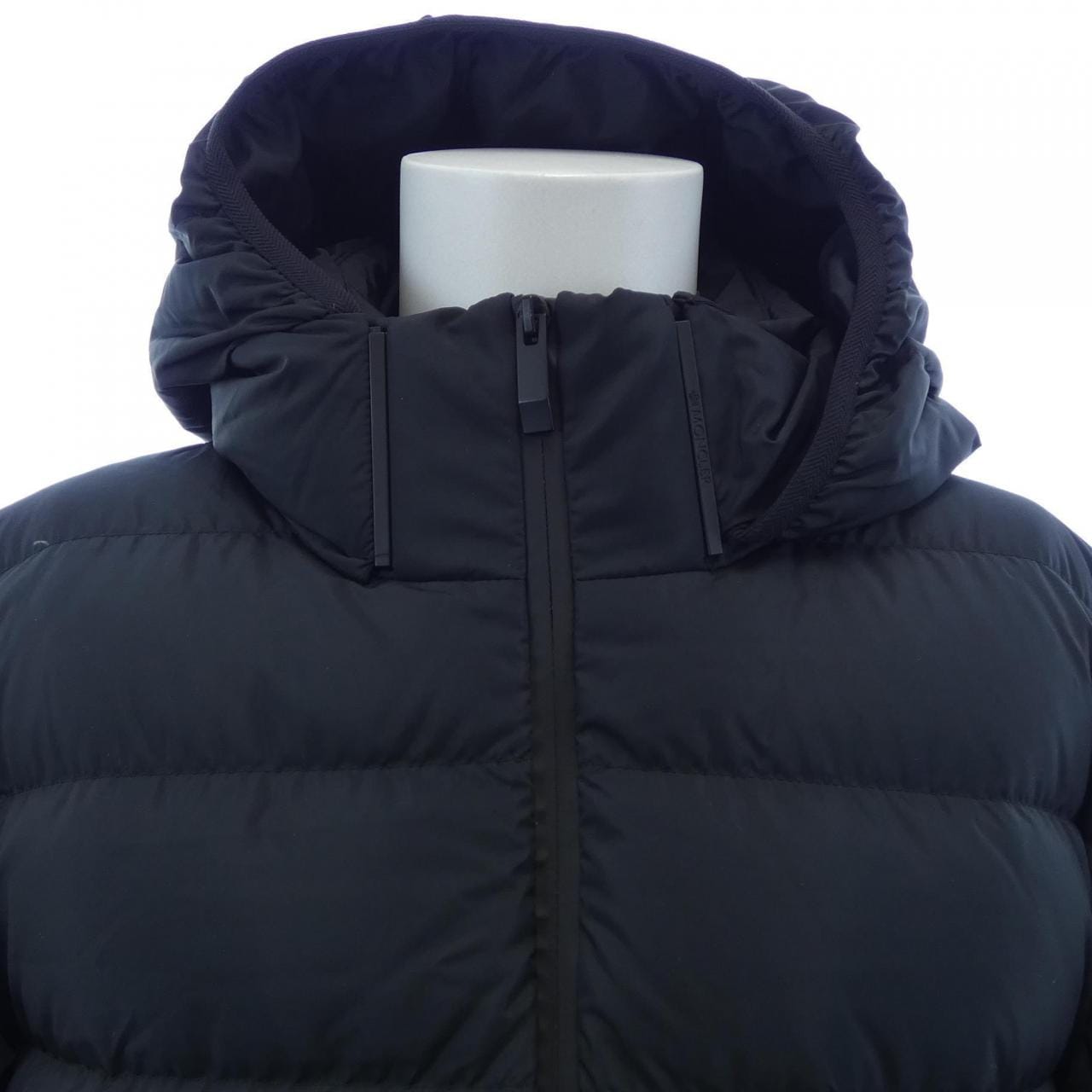 モンクレール MONCLER JELUZ ダウンジャケット