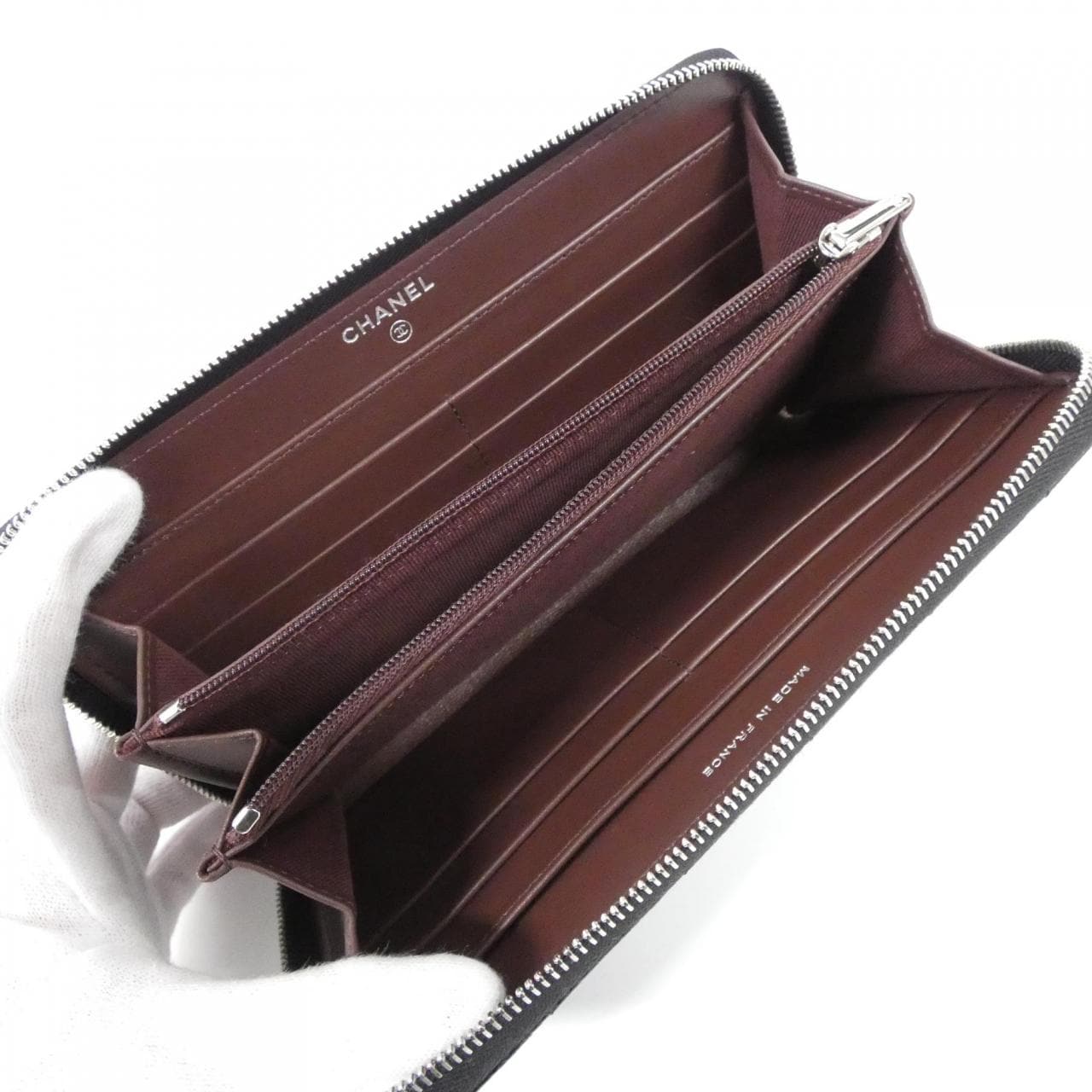 【未使用品】シャネル タイムレスクラシック ライン AP0242 財布