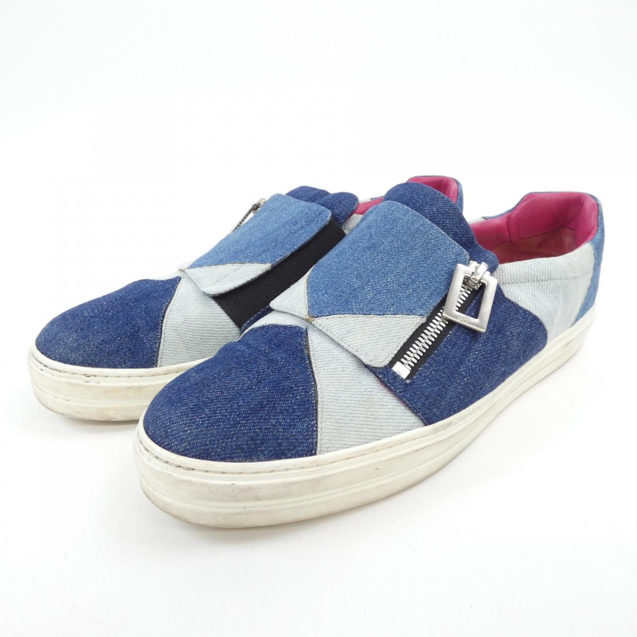 ロジェヴィヴィエ ROGER VIVIER スニーカー