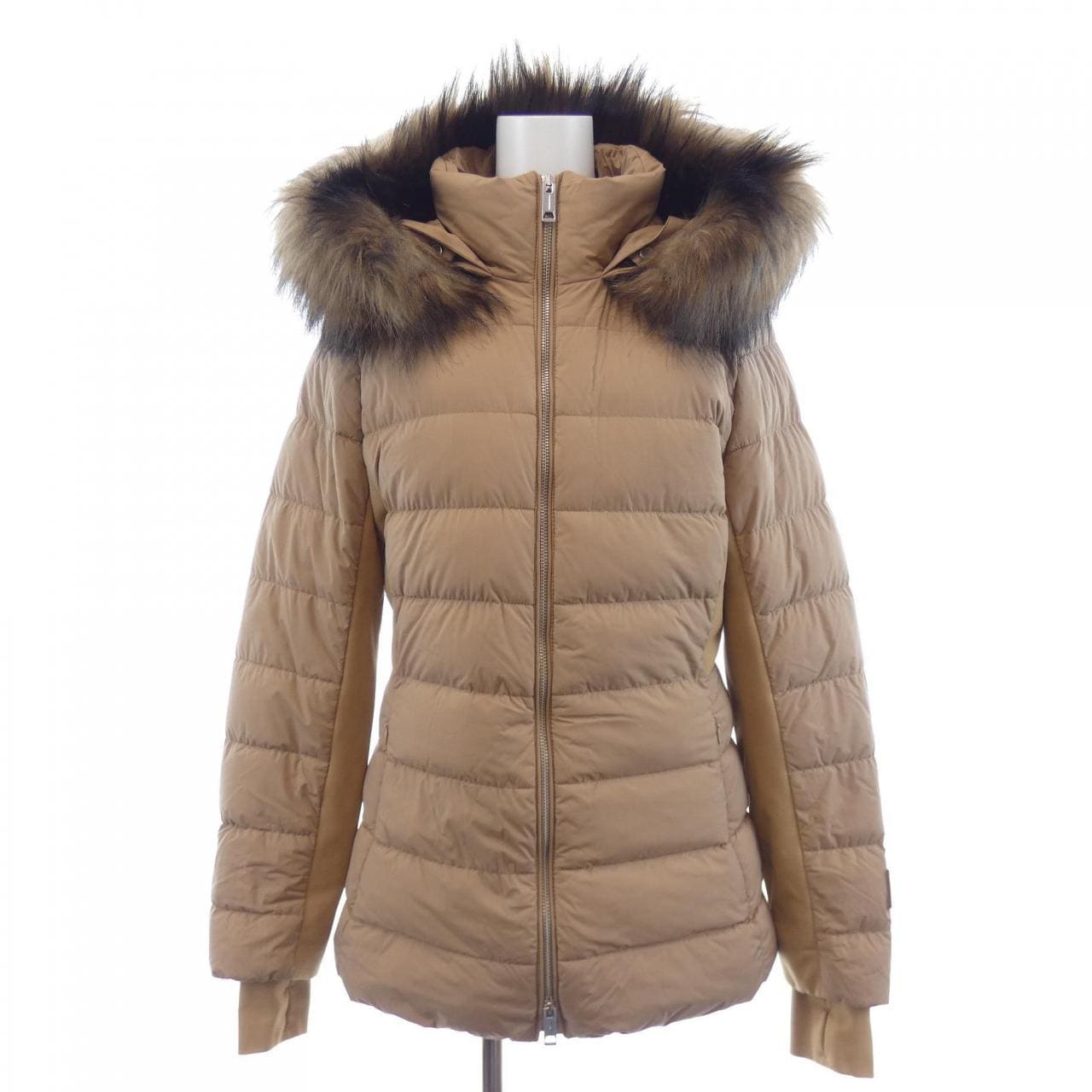 バーバリー BURBERRY 80223571 ダウンコート