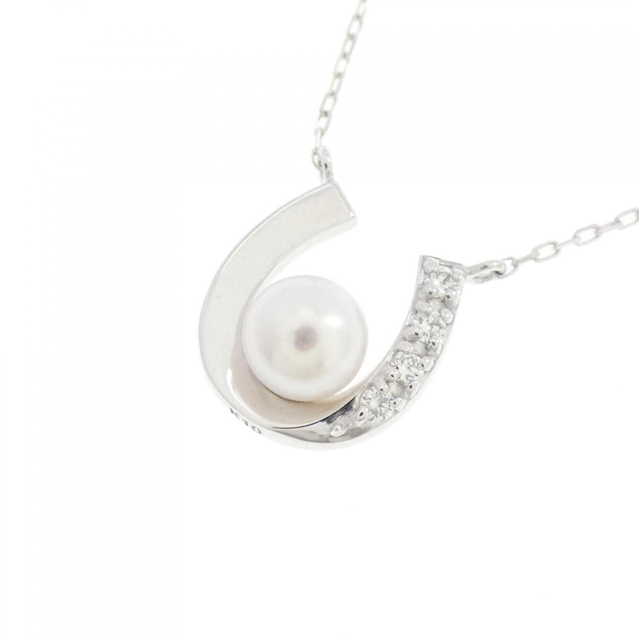 VENDOME Horseshoe Akoya Pearl Necklace