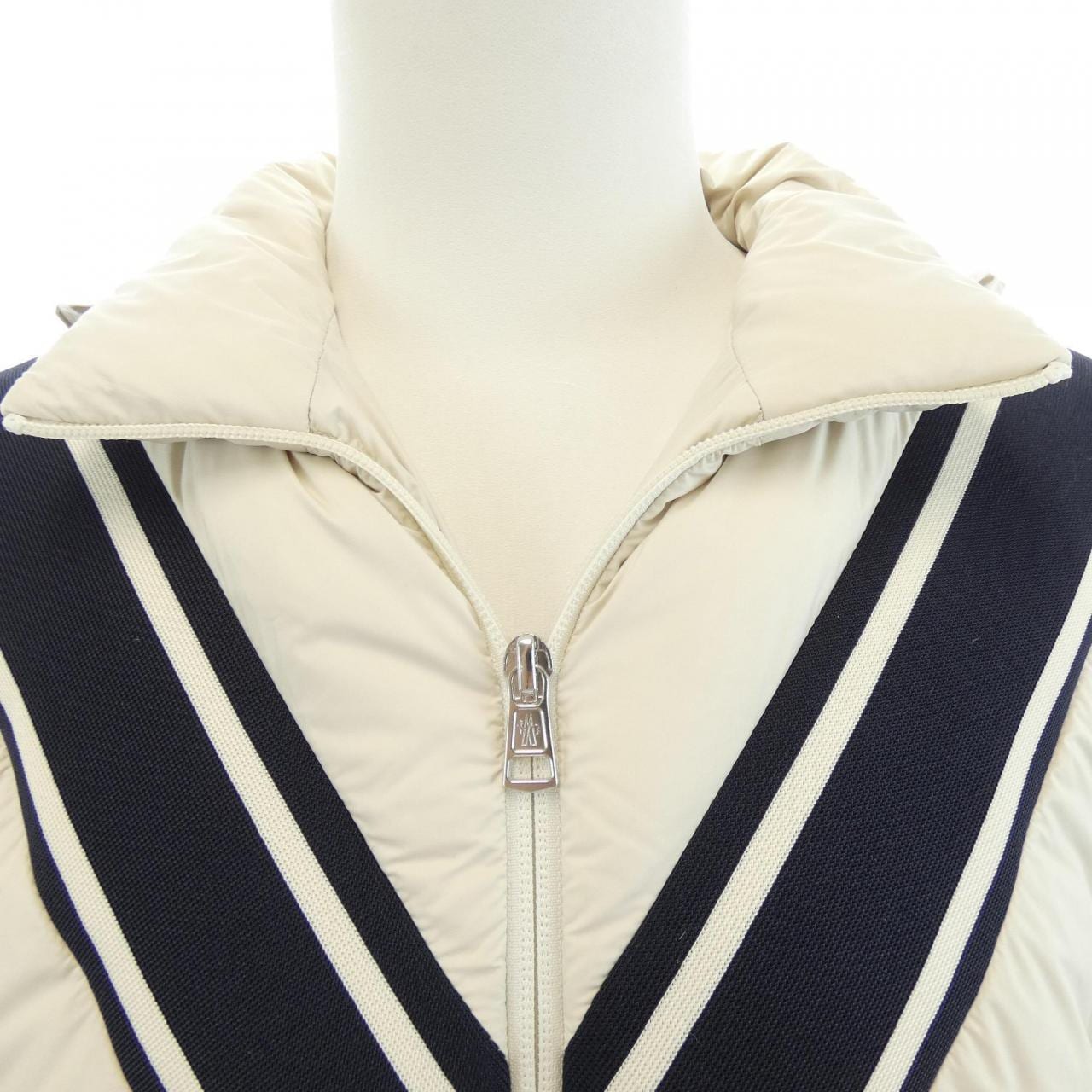 モンクレール MONCLER BARROT ダウンジャケット