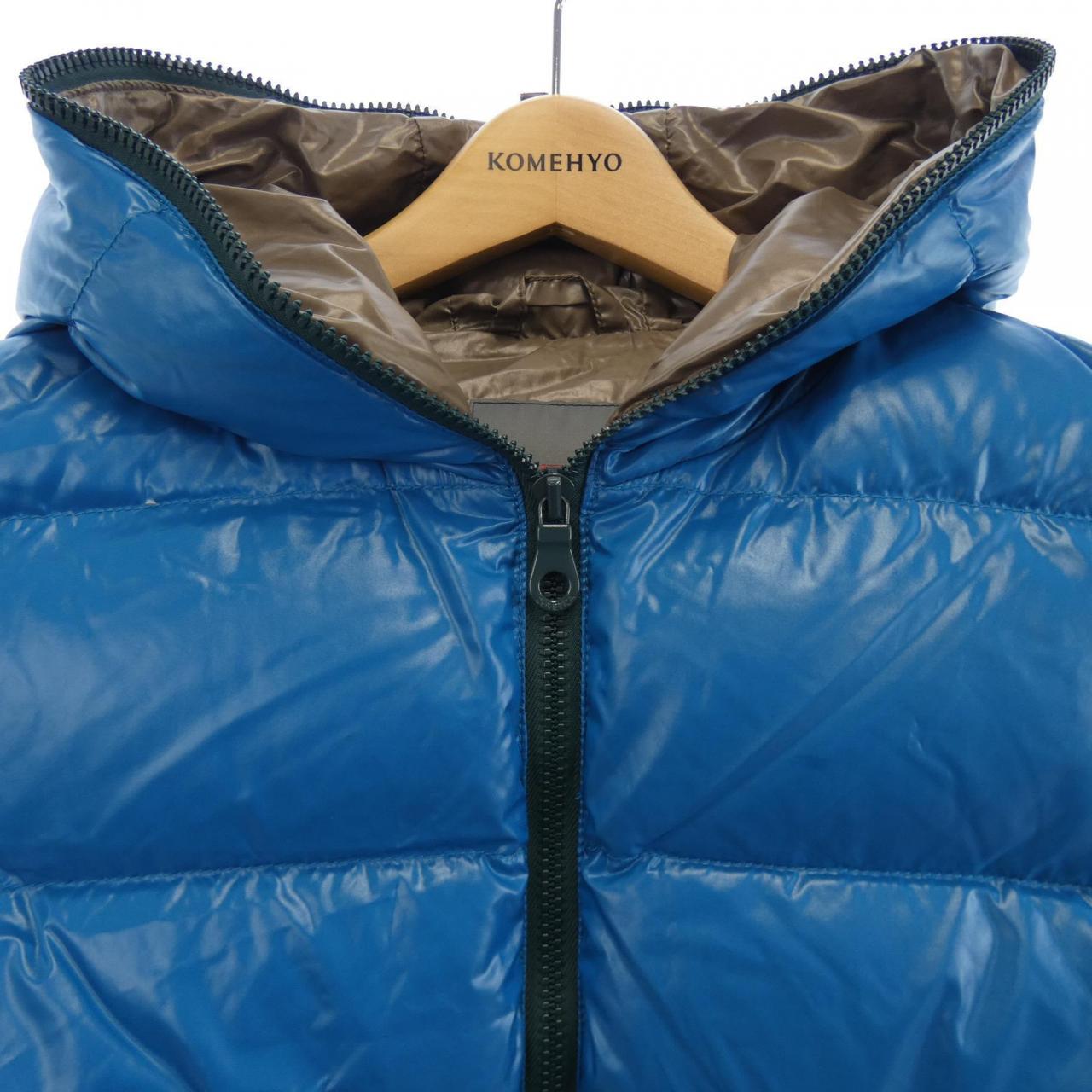 デュベティカ DUVETICA ダウンベスト