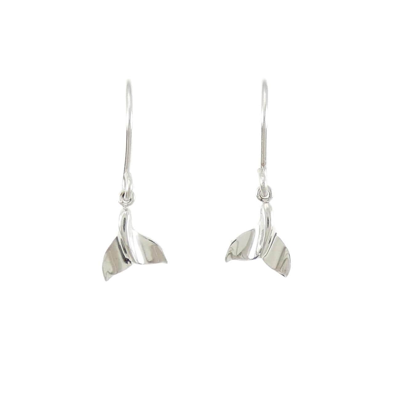[BRAND NEW] K18WG whale tail earrings