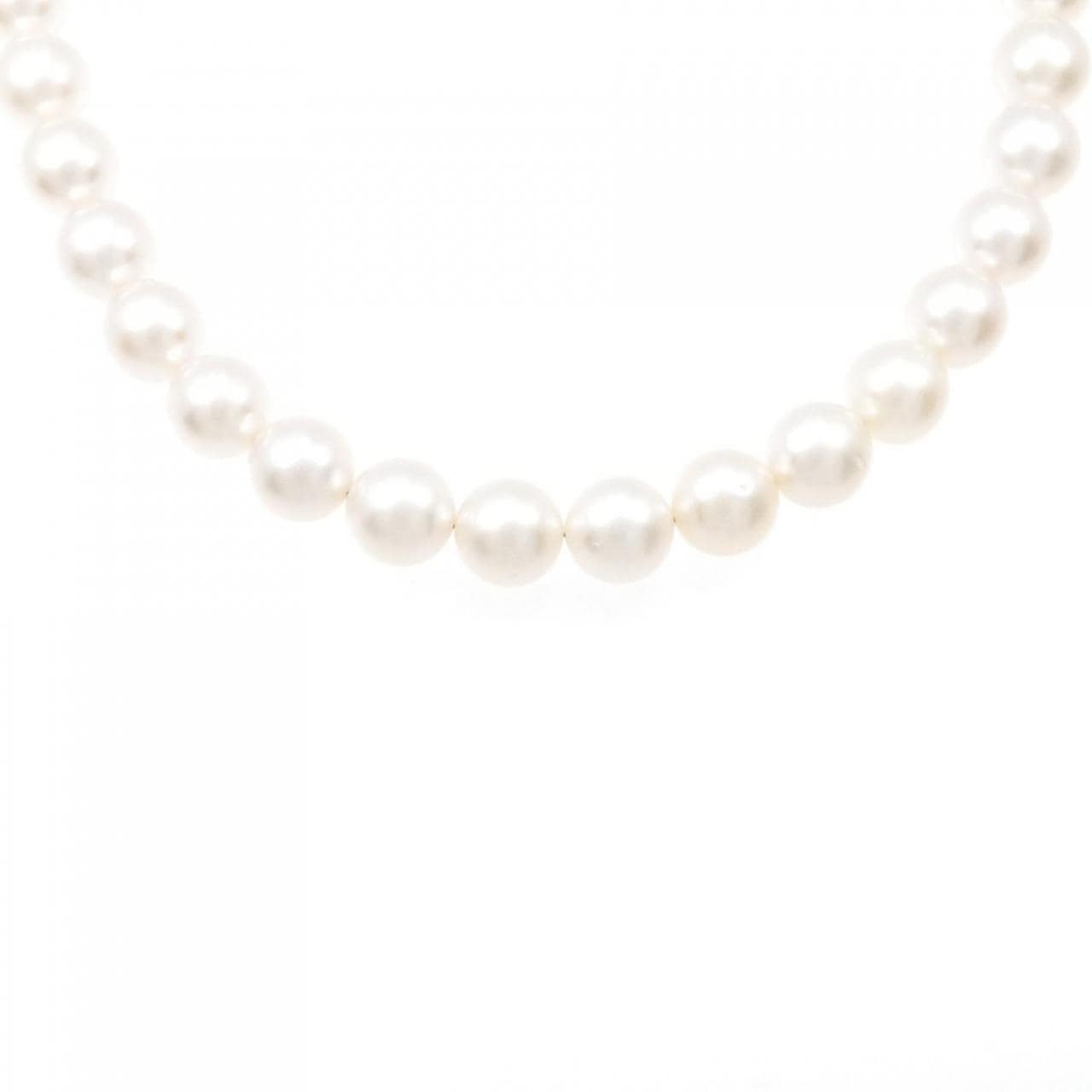 [BRAND NEW] Silver Clasp Akoya Pearl Necklace 9-9.5mm