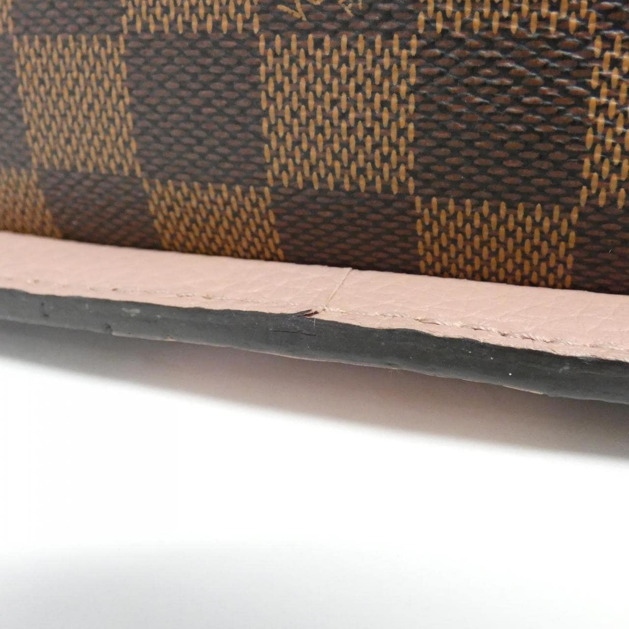 LOUIS VUITTON Damier 白色 N64418 肩包
