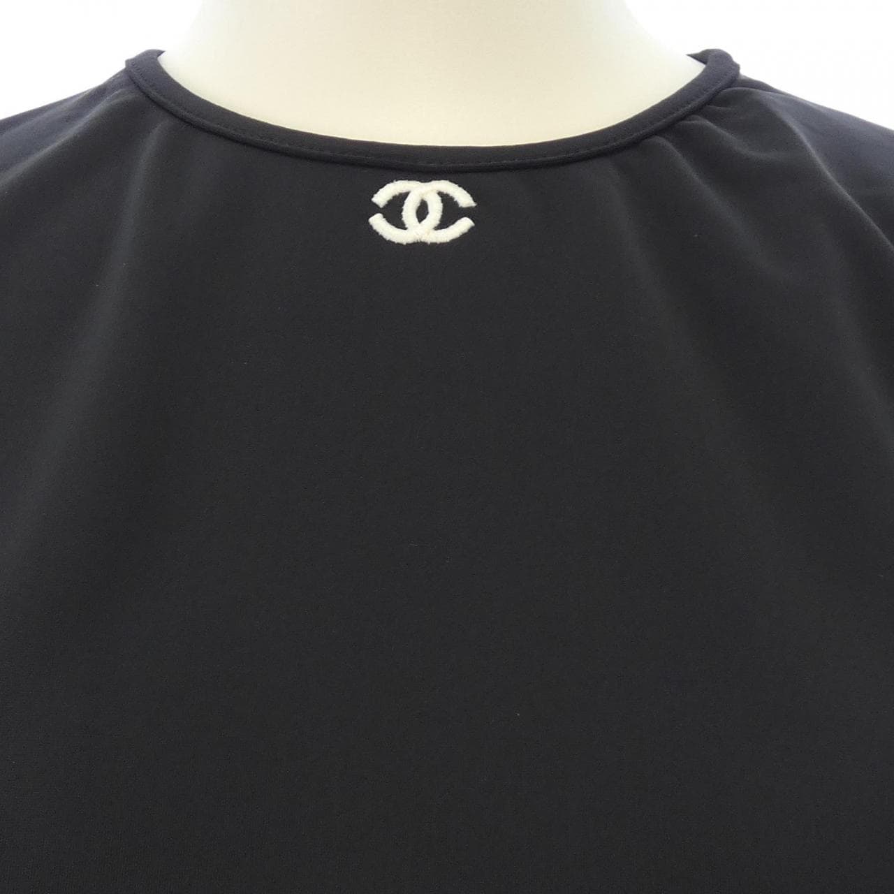 【ヴィンテージ】シャネル CHANEL P05010V03909 Tシャツ