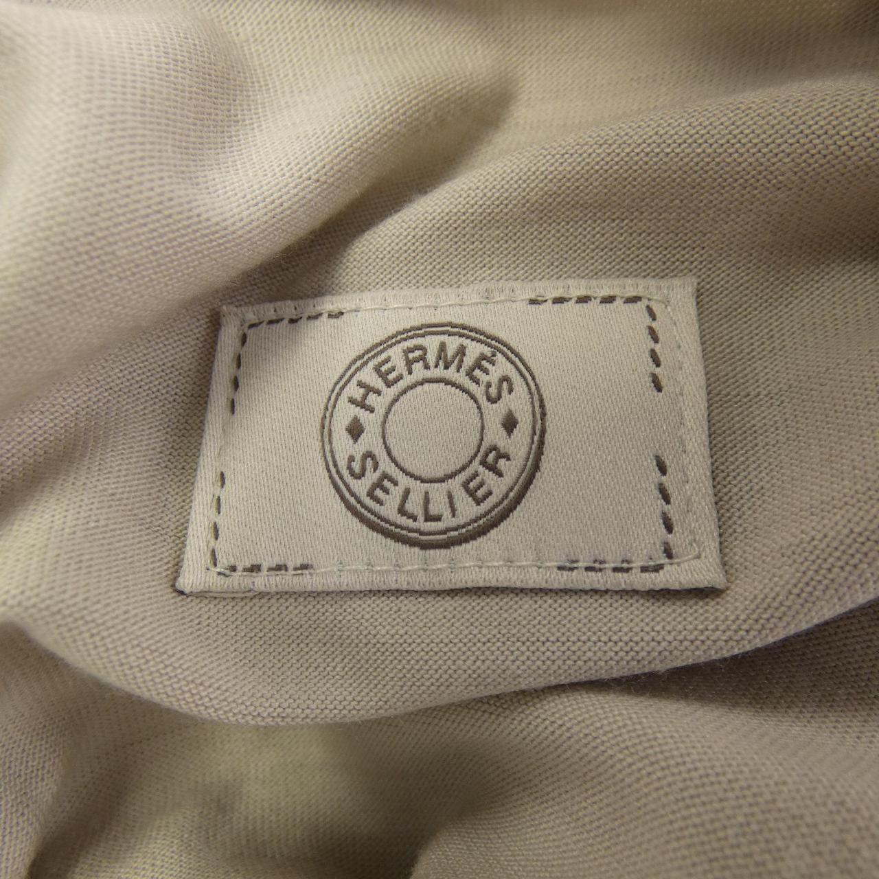 エルメス HERMES Tシャツ
