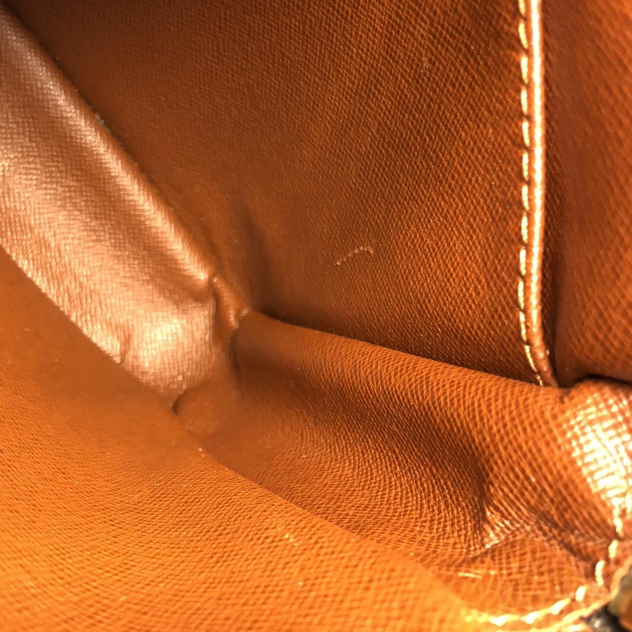 ルイヴィトン モノグラム ダヌーブ M45266 ショルダーバッグ